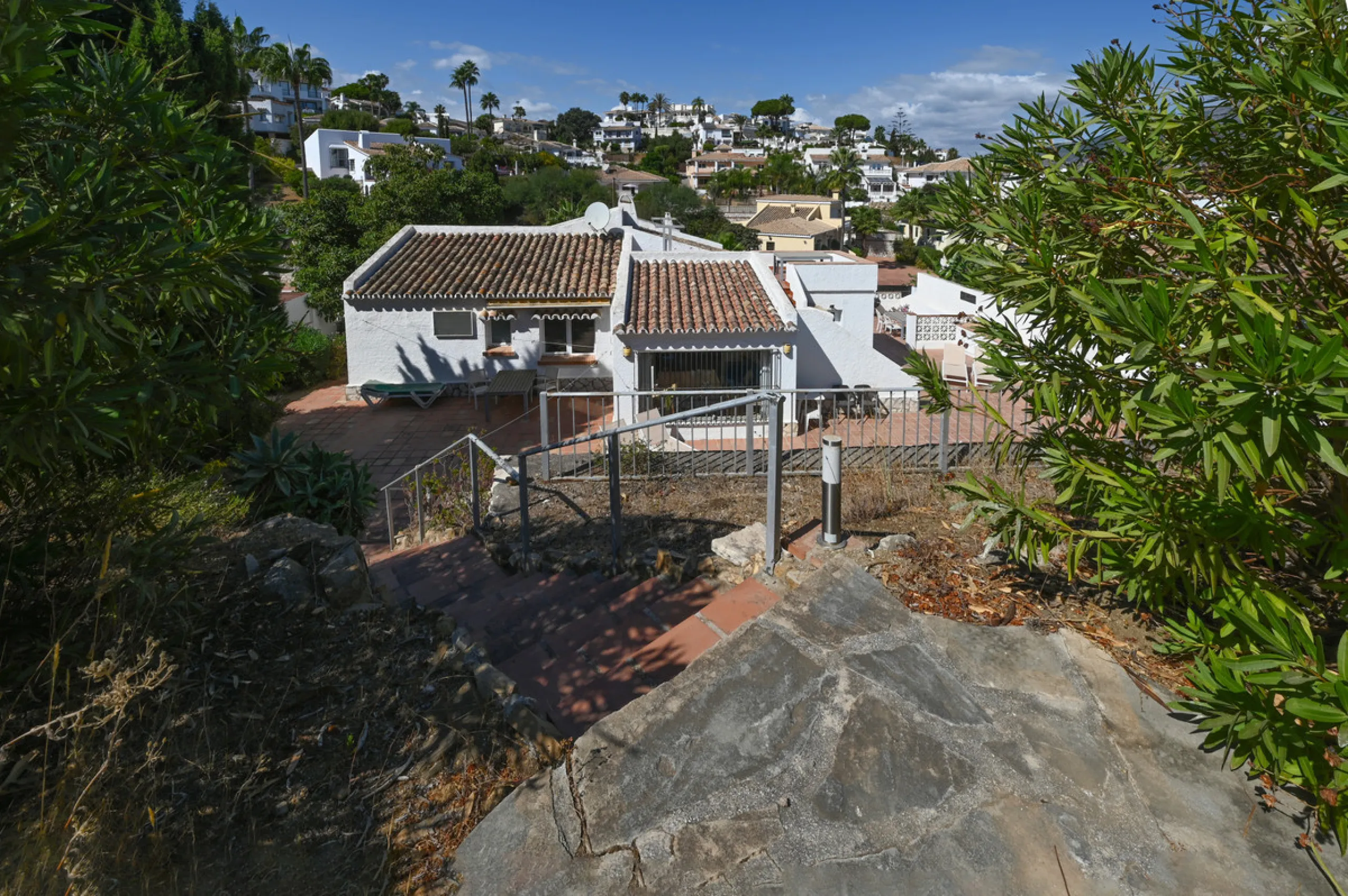 **Beautiful One-Level Villa with Private Pool – Fuengirola / Cerros del Águila**