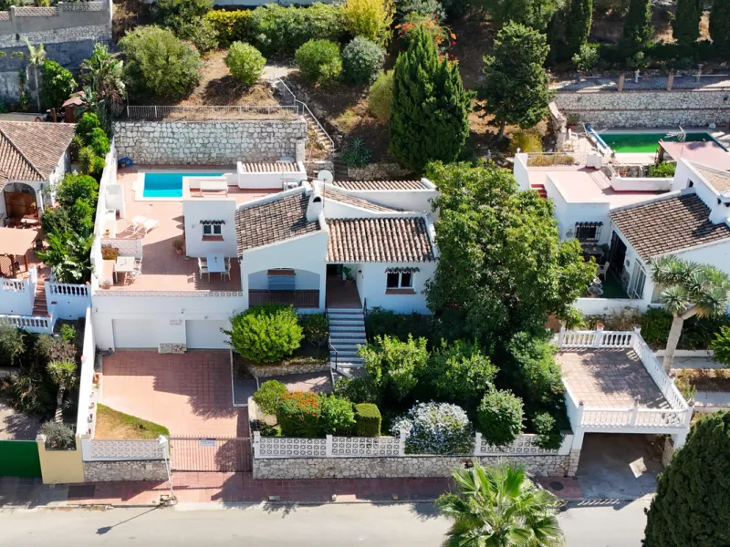**Beautiful One-Level Villa with Private Pool – Fuengirola / Cerros del Águila**