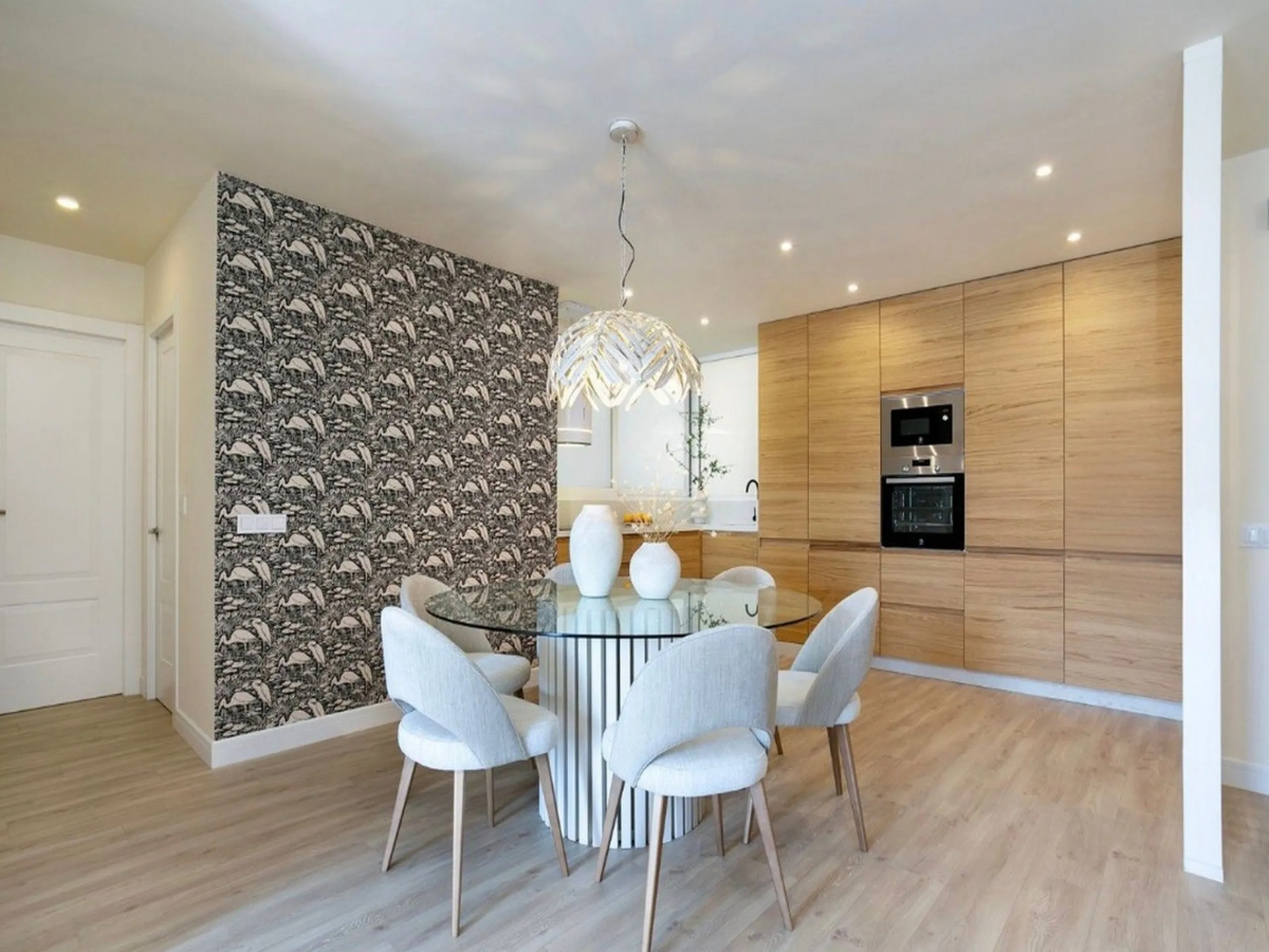 Apartment - Middle Floor Apartment в продаже в Fuengirola, Málaga. В доме 2 спален и 2 ванных комнат. Площадь дома 98 м²