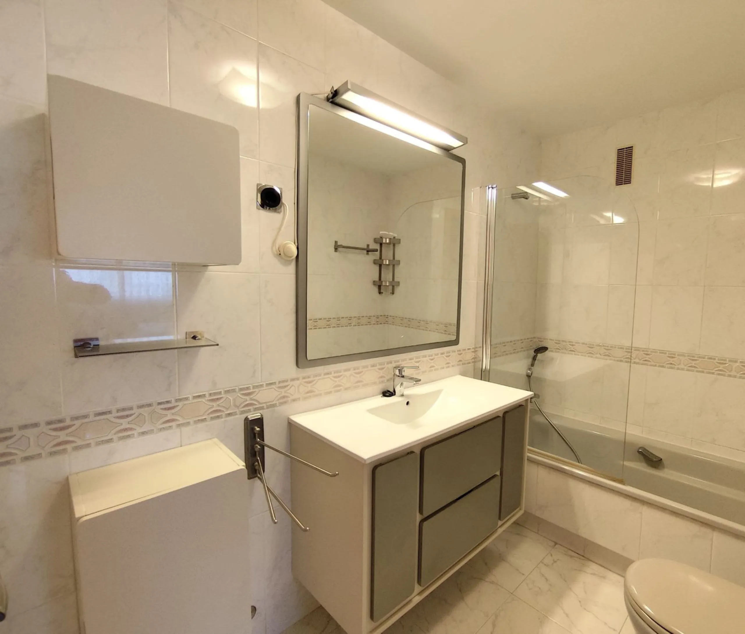 Middle Floor Apartment, Málaga Este, Costa del Sol.