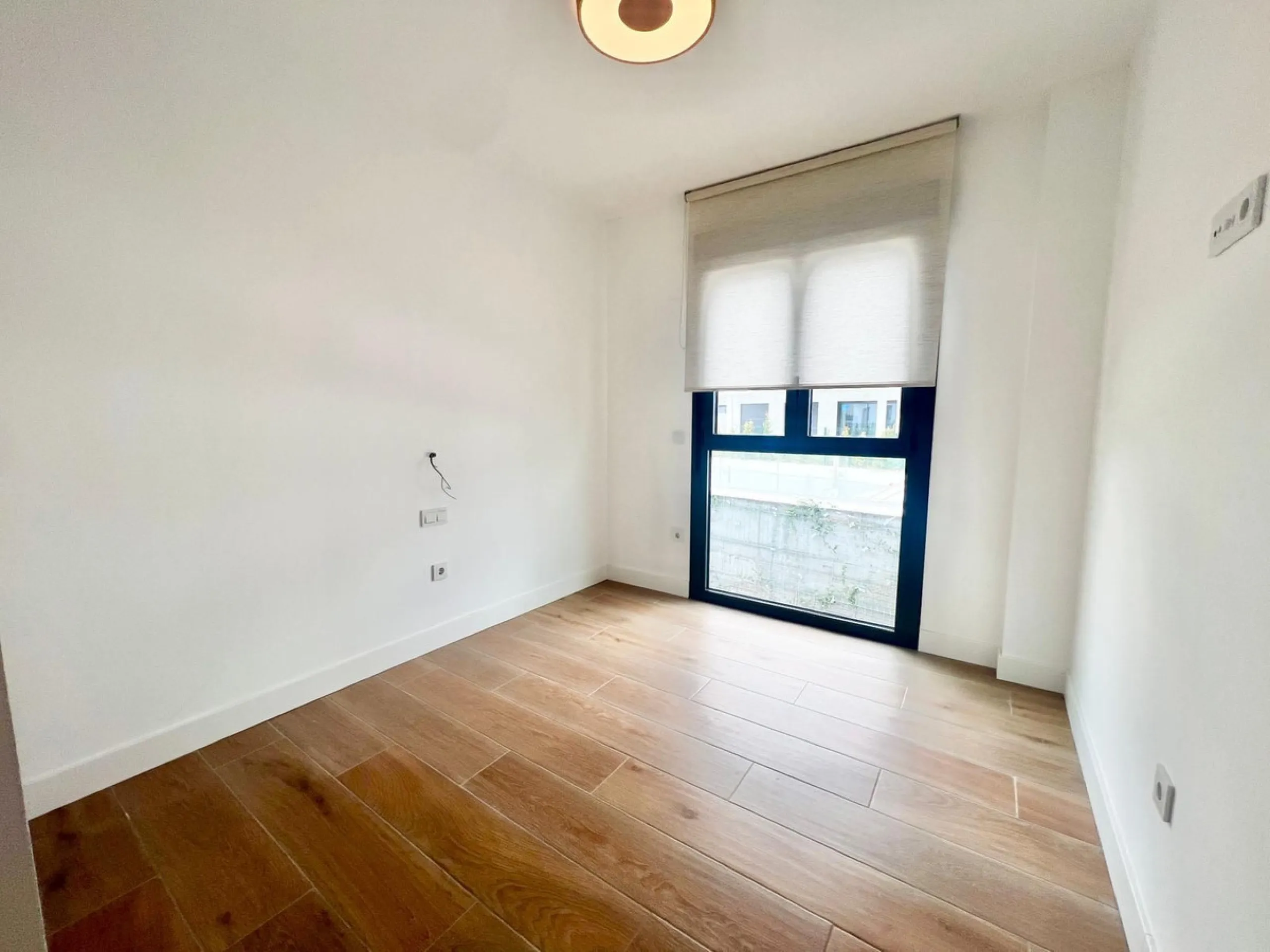 Apartment - Middle Floor Apartment в продаже в Fuengirola, Málaga. В доме 3 спален и 2 ванных комнат. Площадь дома 92 м²