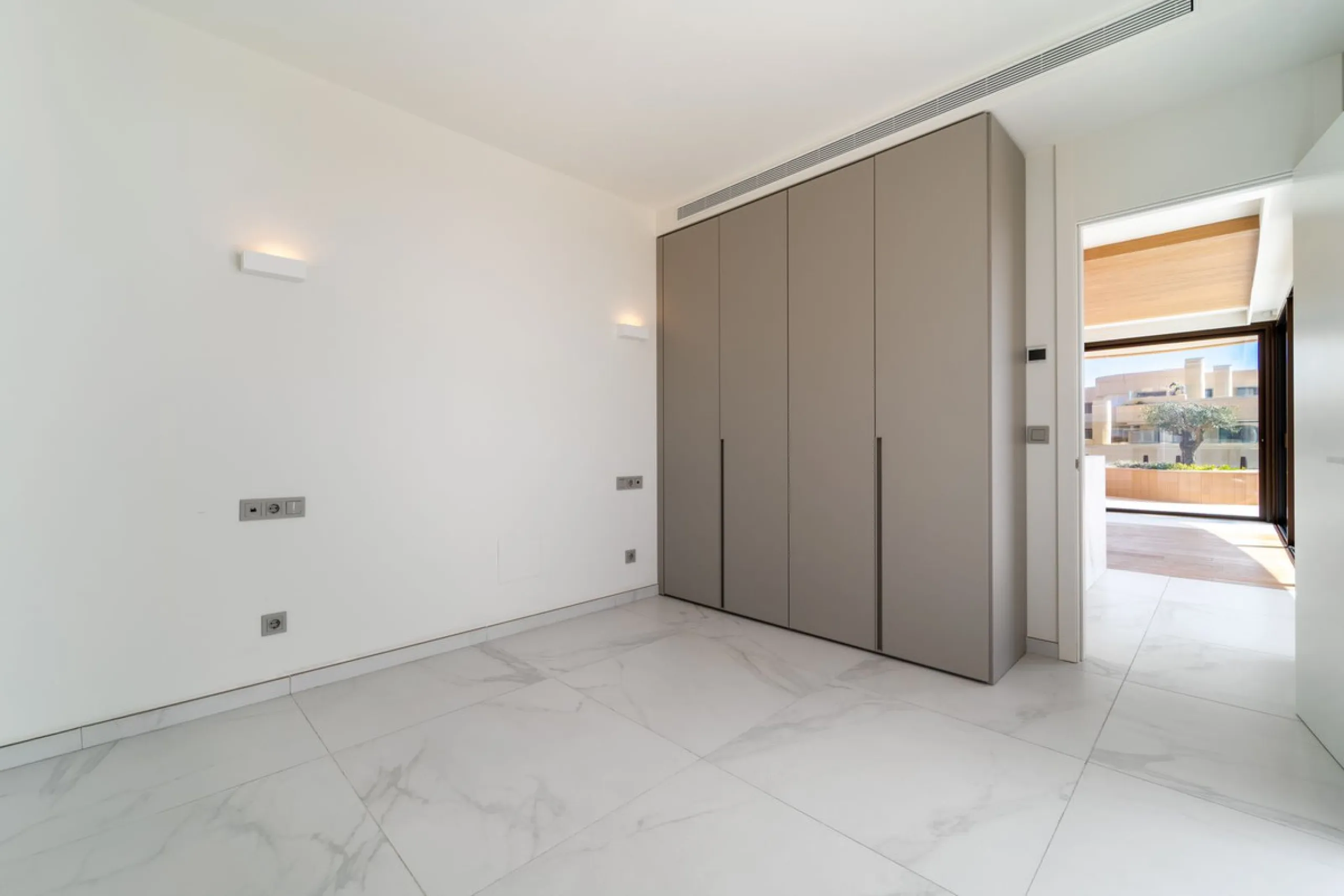 Apartment - Penthouse в продаже в Fuengirola, Málaga. В доме 3 спален и 2 ванных комнат. Площадь дома 114 м²