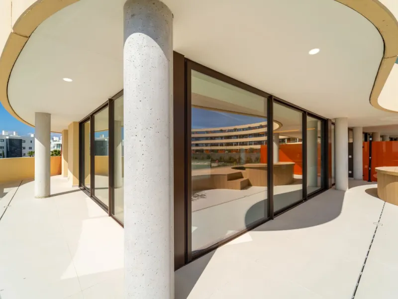 Apartment - Penthouse в продаже в Fuengirola, Málaga. В доме 3 спален и 2 ванных комнат. Площадь дома 114 м²