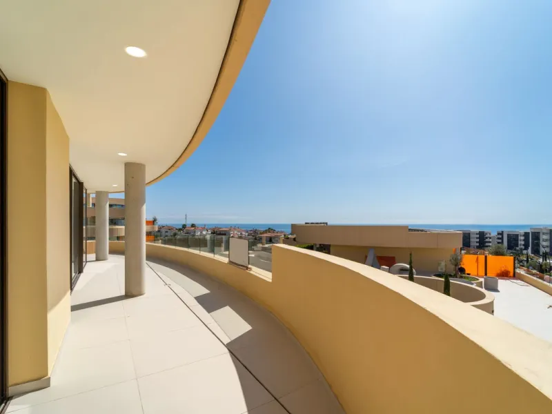 Apartment - Penthouse в продаже в Fuengirola, Málaga. В доме 3 спален и 2 ванных комнат. Площадь дома 114 м²