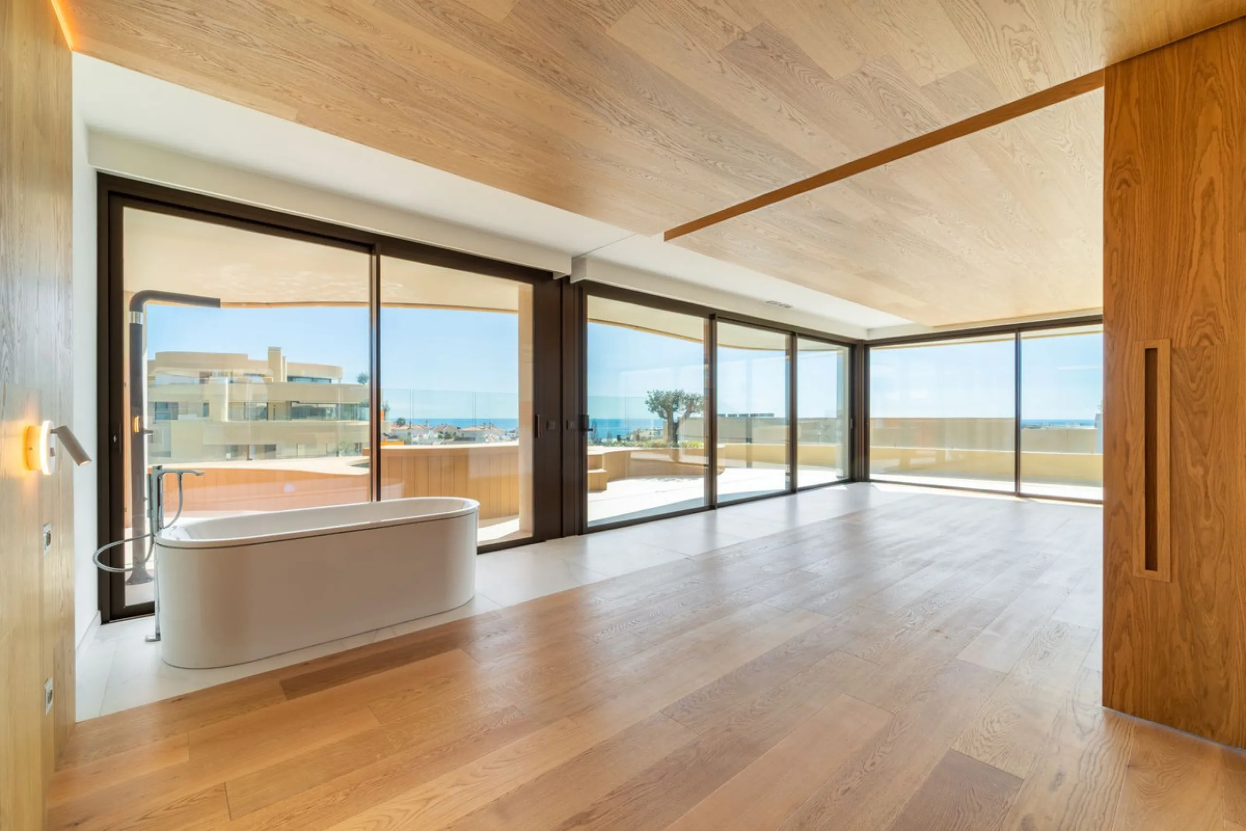 Apartment - Penthouse в продаже в Fuengirola, Málaga. В доме 3 спален и 2 ванных комнат. Площадь дома 114 м²