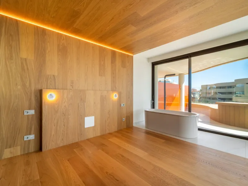 Apartment - Penthouse в продаже в Fuengirola, Málaga. В доме 3 спален и 2 ванных комнат. Площадь дома 114 м²