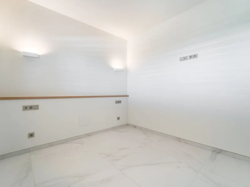 Apartment - Penthouse в продаже в Fuengirola, Málaga. В доме 3 спален и 2 ванных комнат. Площадь дома 114 м²