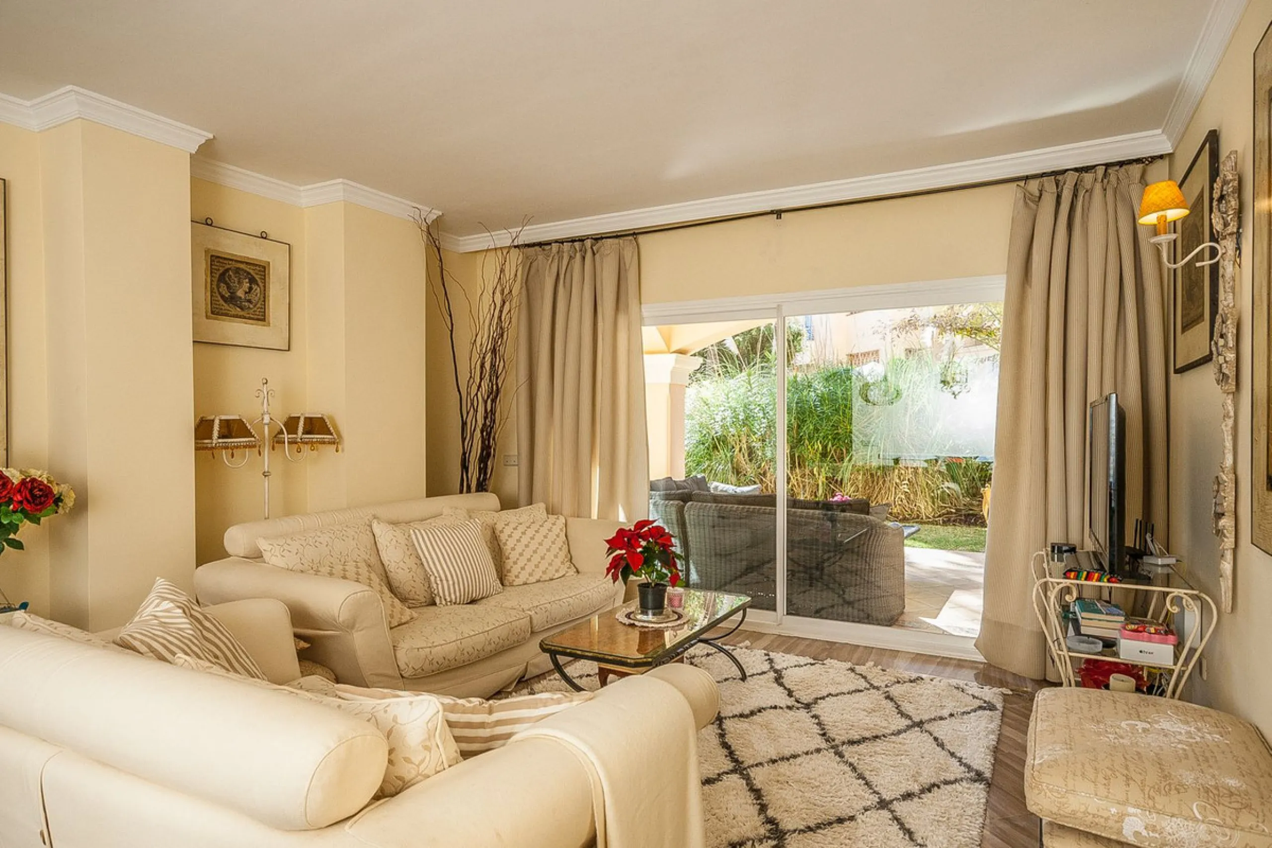 Discover your dream retreat in this stunning garden apartment, ideally situated just a short stroll from vibrant shops and the pristine beach. Nestled within a fully gated community, residents enjoy access to four sparkling swimming pools and lush tropica