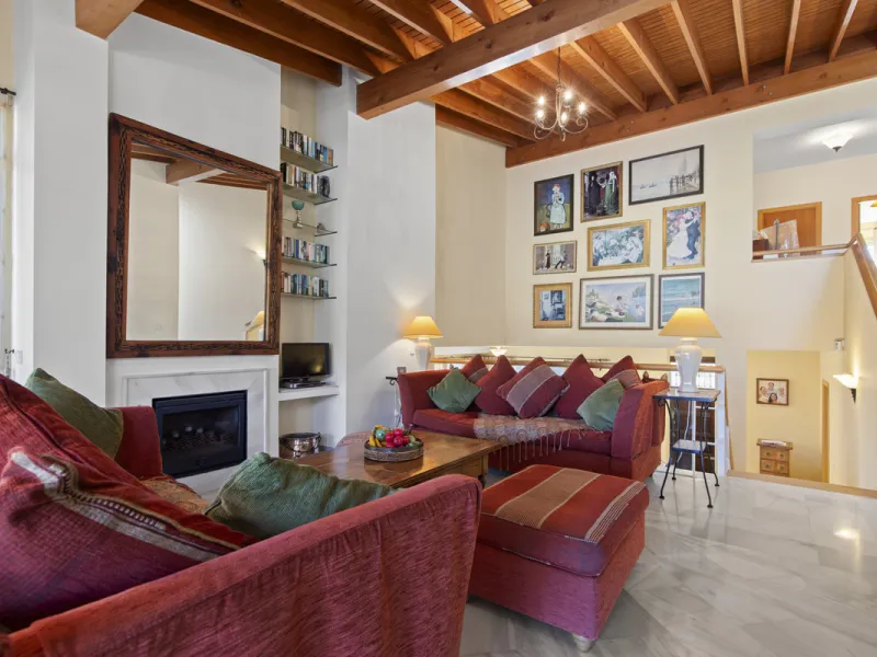 This beautifully presented villa is set within a small, secure gated community, offering privacy, peace of mind, and a wonderful sense of exclusivity. Boasting beautiful sea and golf views, the property enjoys a tranquil setting while remaining convenient