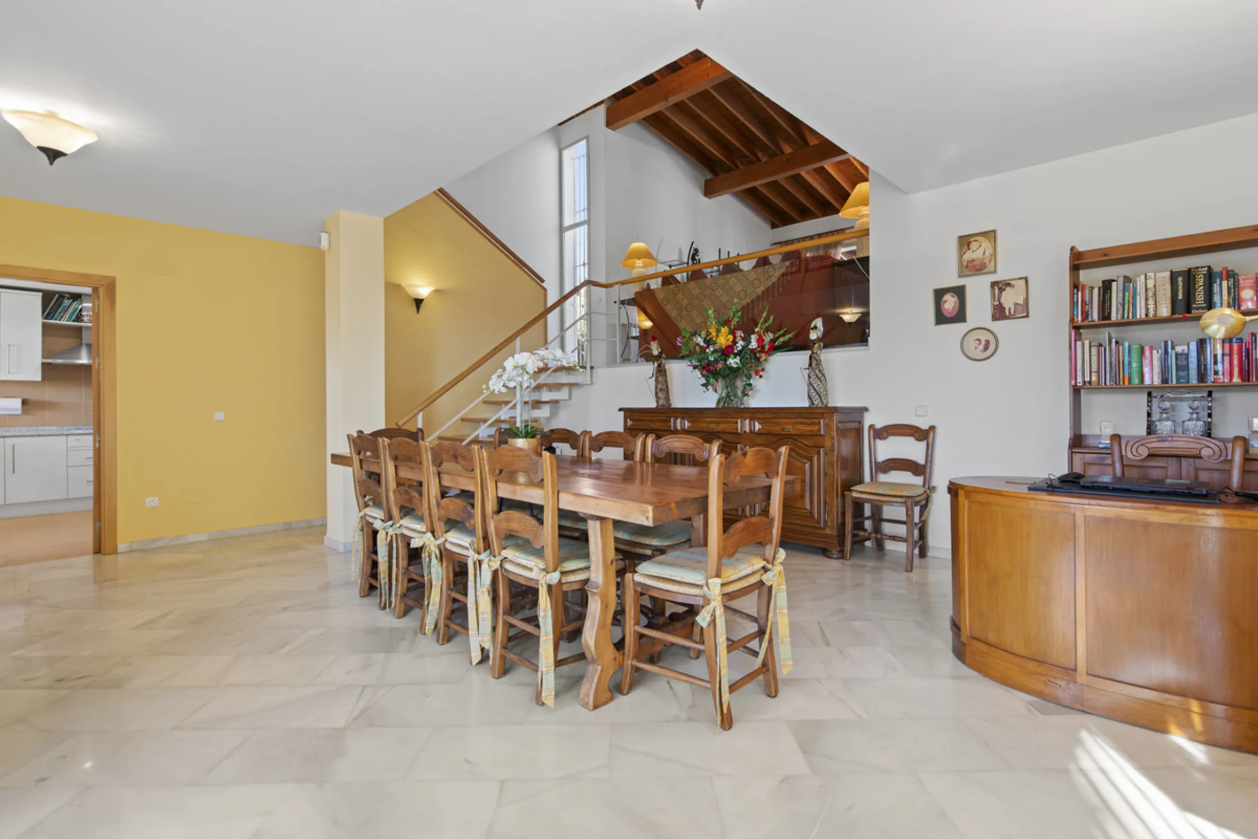 This beautifully presented villa is set within a small, secure gated community, offering privacy, peace of mind, and a wonderful sense of exclusivity. Boasting beautiful sea and golf views, the property enjoys a tranquil setting while remaining convenient