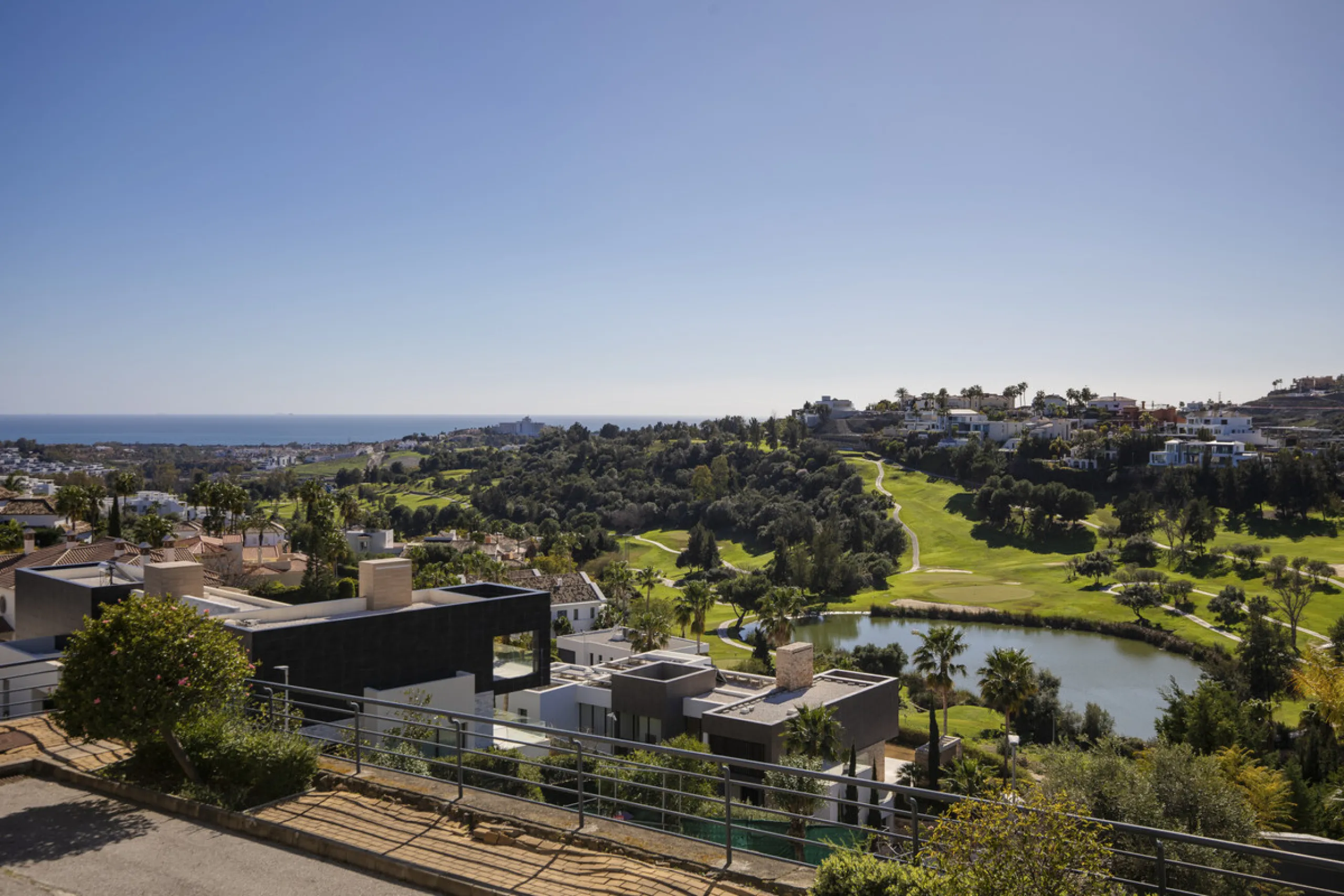 This beautifully presented villa is set within a small, secure gated community, offering privacy, peace of mind, and a wonderful sense of exclusivity. Boasting beautiful sea and golf views, the property enjoys a tranquil setting while remaining convenient