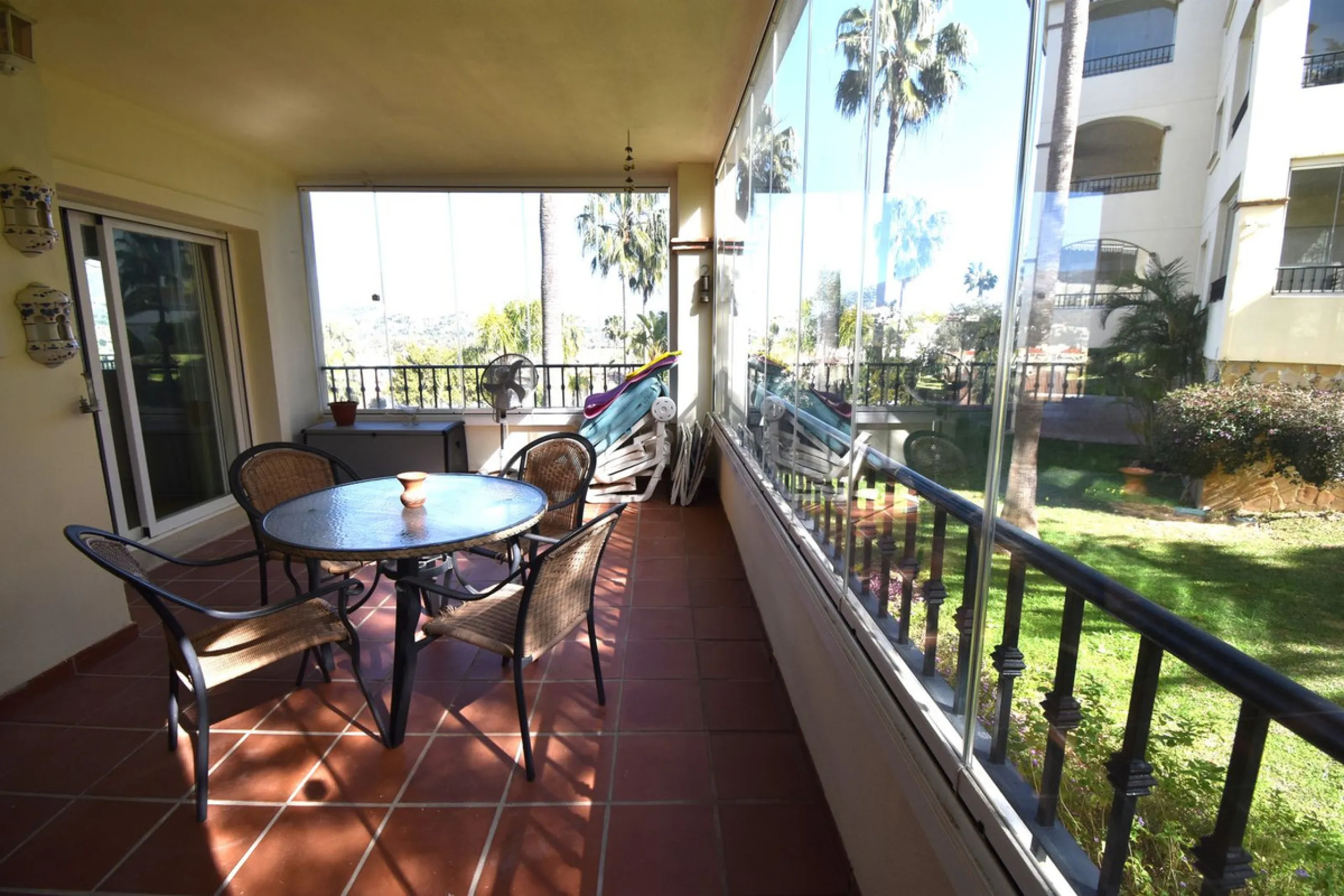 Welcome to your own piece of heaven in the popular La Cala Hills urbanisation.  New to the market located on an elevated ground floor unit in a luxury apartment block walking to local amenities and public transport and just 10 minutes by car you will arri
