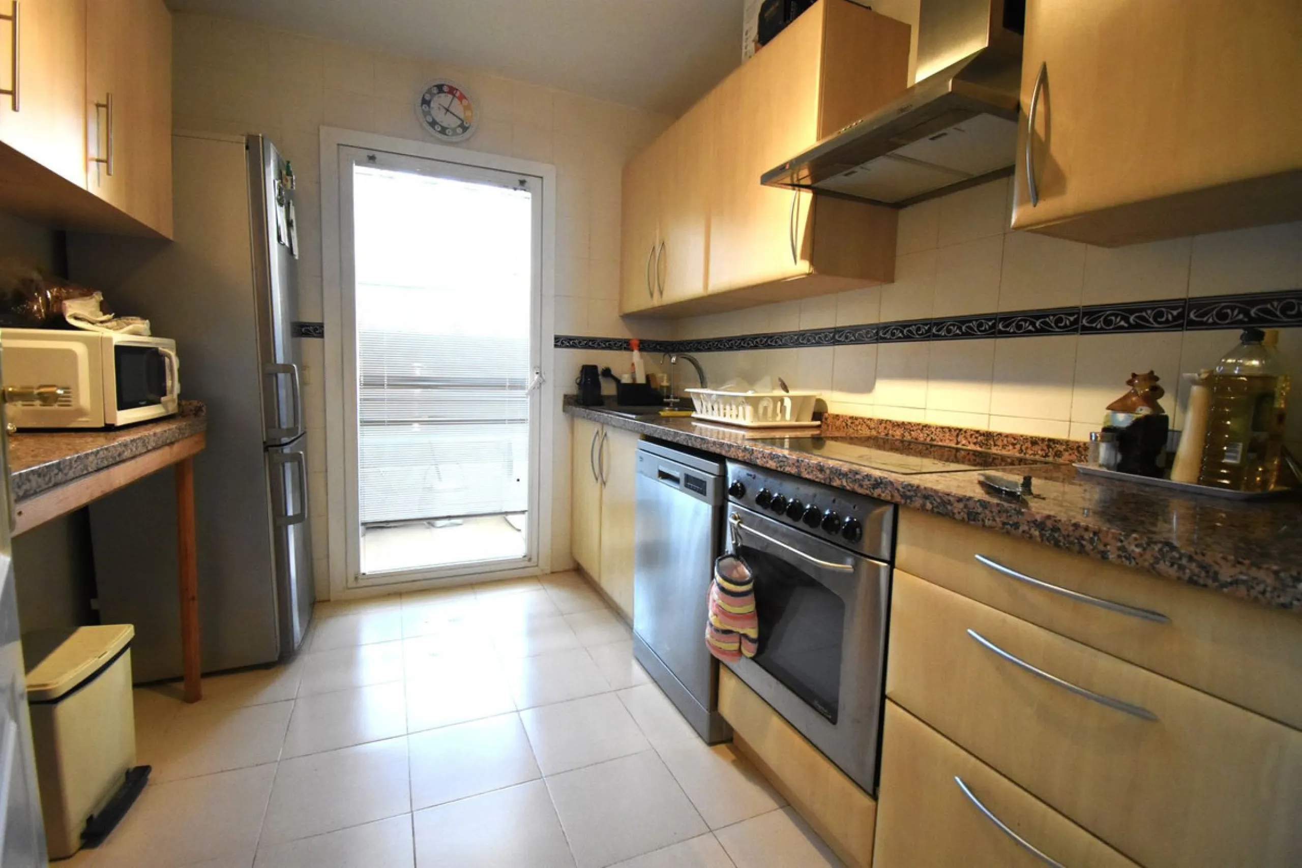 Welcome to your own piece of heaven in the popular La Cala Hills urbanisation.  New to the market located on an elevated ground floor unit in a luxury apartment block walking to local amenities and public transport and just 10 minutes by car you will arri