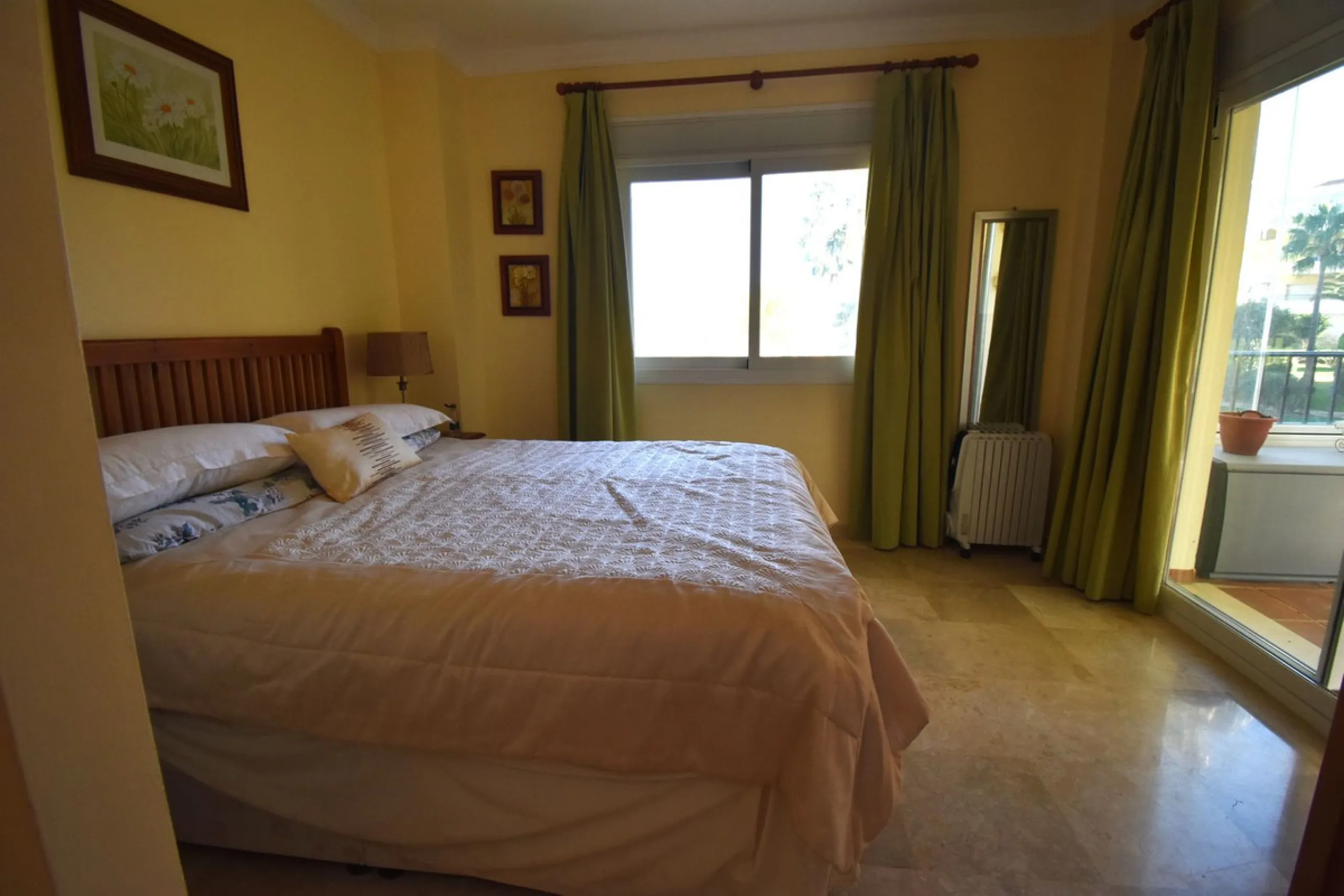 Welcome to your own piece of heaven in the popular La Cala Hills urbanisation.  New to the market located on an elevated ground floor unit in a luxury apartment block walking to local amenities and public transport and just 10 minutes by car you will arri