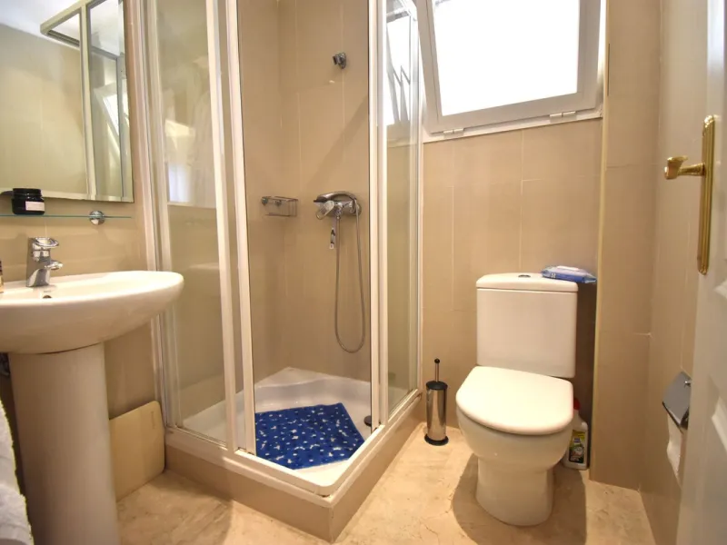 Welcome to your own piece of heaven in the popular La Cala Hills urbanisation.  New to the market located on an elevated ground floor unit in a luxury apartment block walking to local amenities and public transport and just 10 minutes by car you will arri