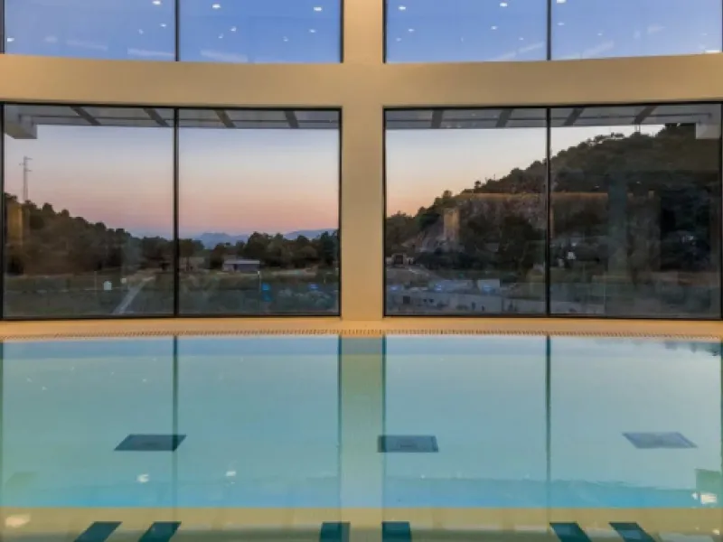 Designer 3-bedroom apartment with panoramic sea views located in the prestigious Palo Alto community, just a few minutes from Marbella.