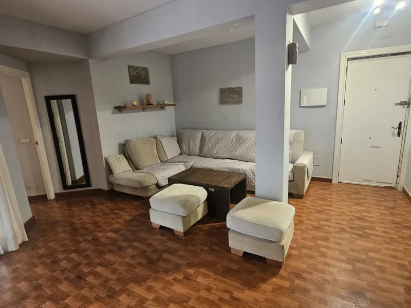 Apartment - Middle Floor Apartment в продаже в Marbella, Málaga. В доме 1 спален и 1 ванных комнат. Площадь дома 50 м²