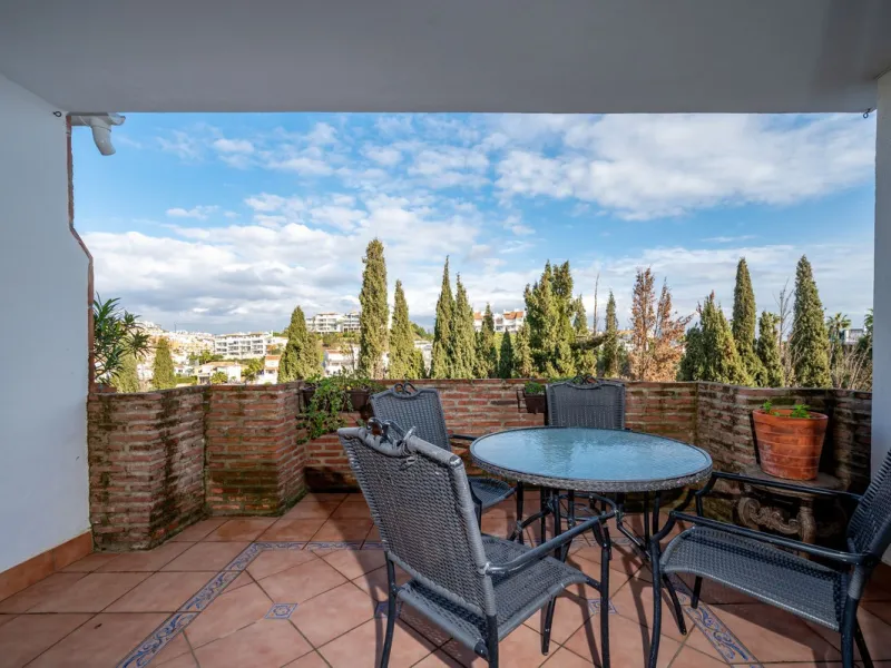 House - Townhouse в продаже в Mijas, Málaga. В доме 3 спален и 2 ванных комнат. Площадь дома 188 м²