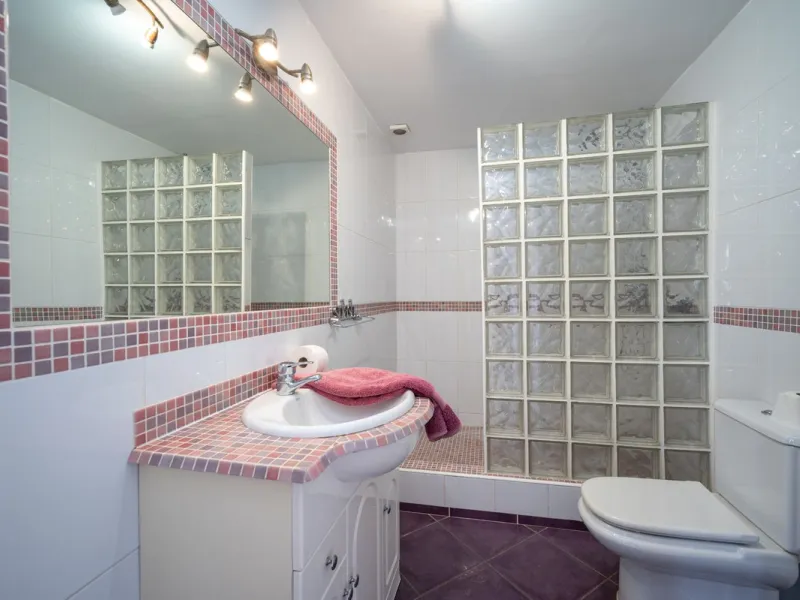House - Townhouse в продаже в Mijas, Málaga. В доме 3 спален и 2 ванных комнат. Площадь дома 188 м²