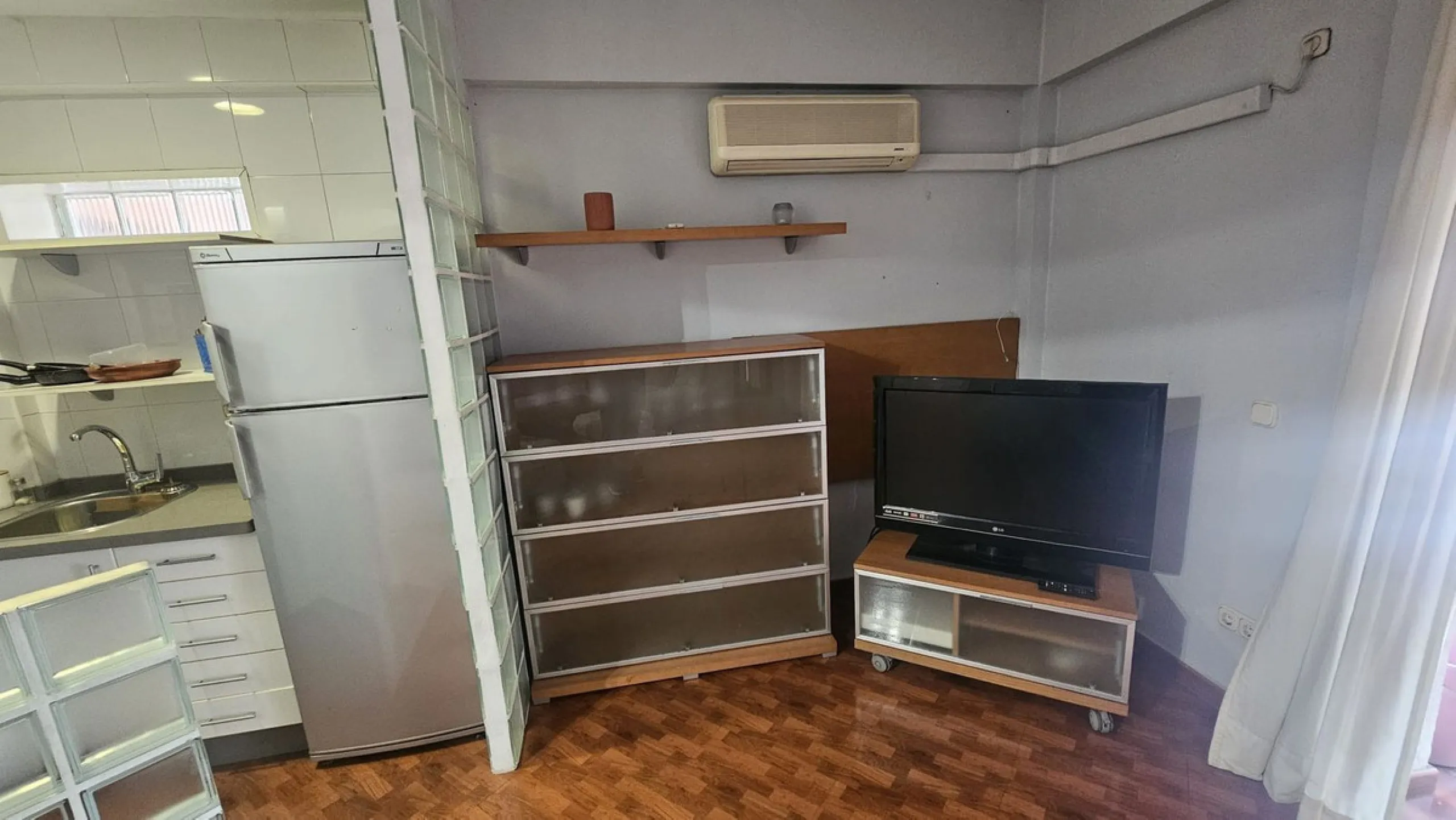 Apartment - Middle Floor Apartment в продаже в Marbella, Málaga. В доме 1 спален и 1 ванных комнат. Площадь дома 50 м²