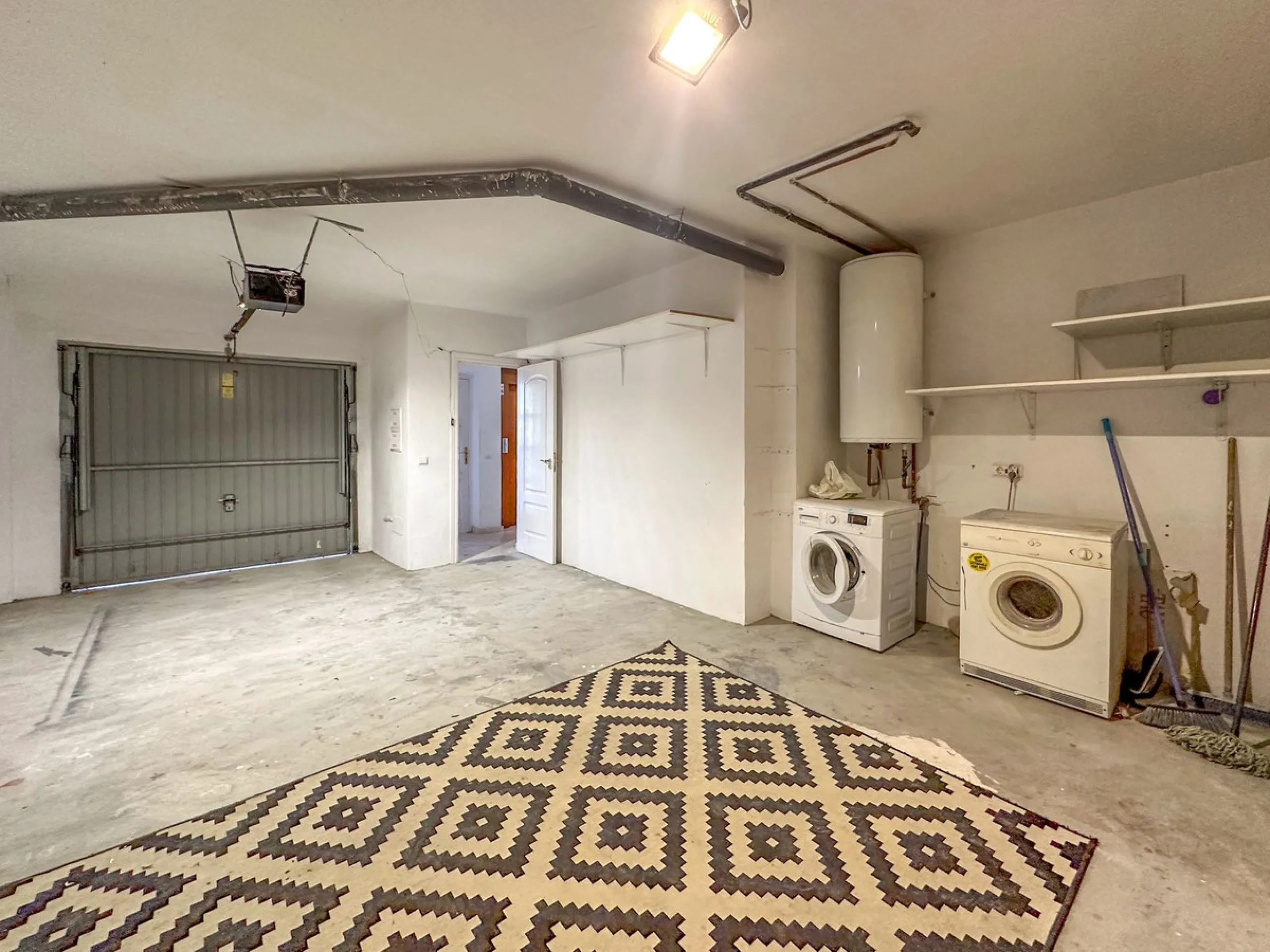 House - Townhouse в продаже в Mijas, Málaga. В доме 3 спален и 2 ванных комнат. Площадь дома 188 м²