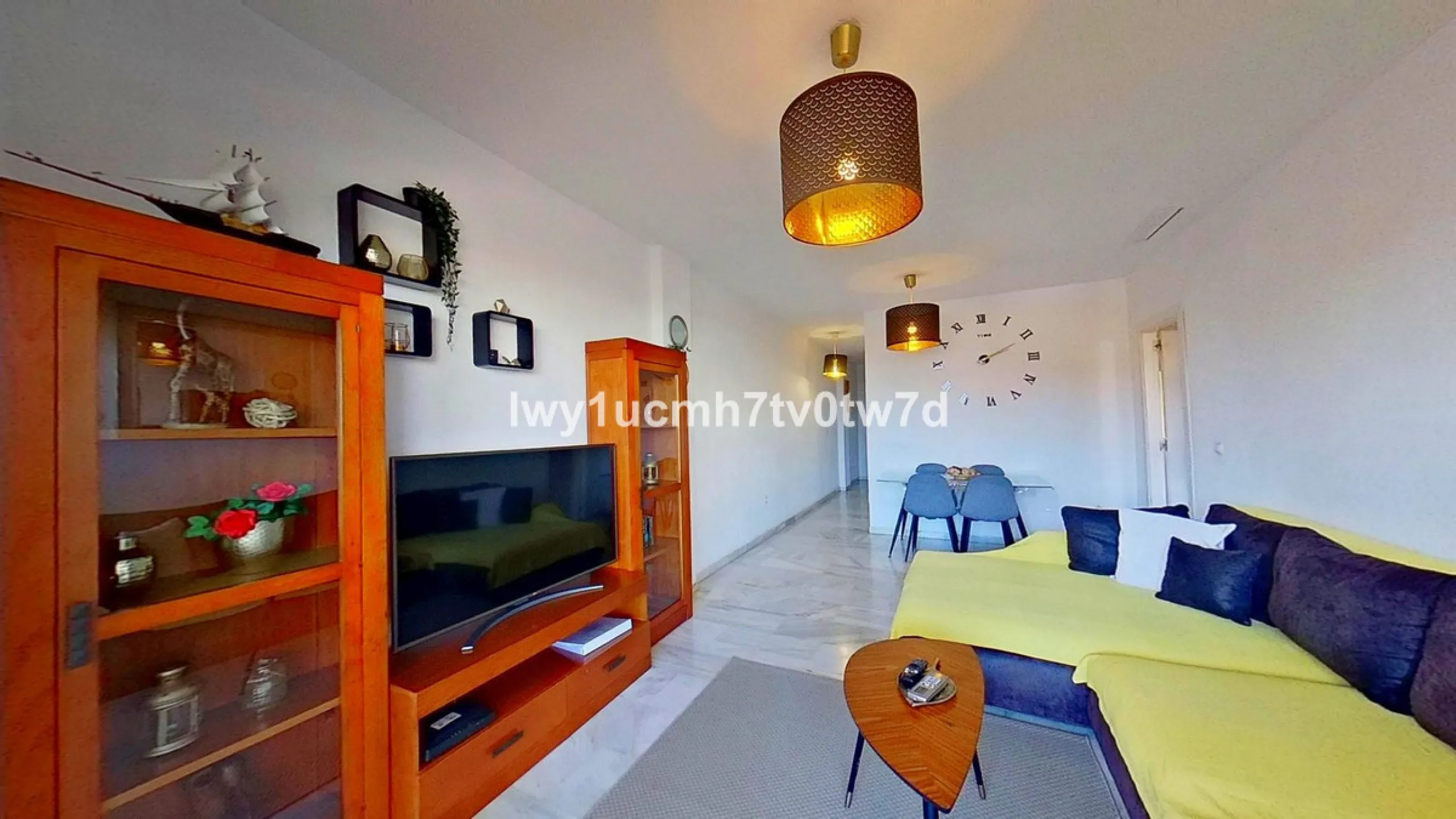 Superb 2-bedroom flat 150 metres from the sea, with sea views and tourist licence in one of the most exclusive areas of Benalmádena Costa, Hacienda Torrequebrada!