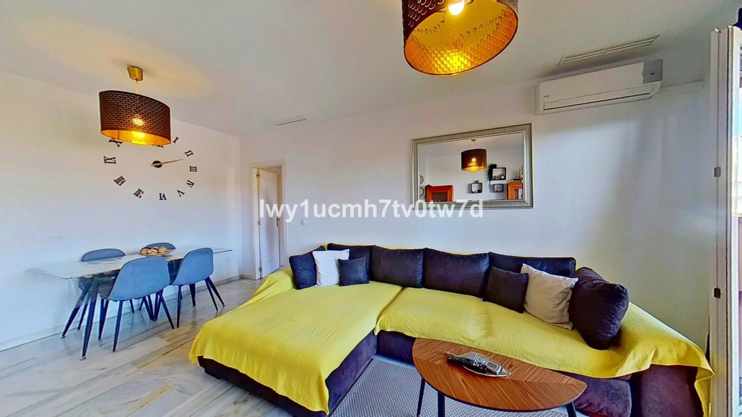 Superb 2-bedroom flat 150 metres from the sea, with sea views and tourist licence in one of the most exclusive areas of Benalmádena Costa, Hacienda Torrequebrada!