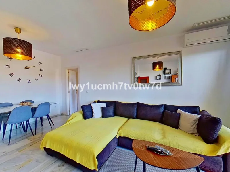 Superb 2-bedroom flat 150 metres from the sea, with sea views and tourist licence in one of the most exclusive areas of Benalmádena Costa, Hacienda Torrequebrada!