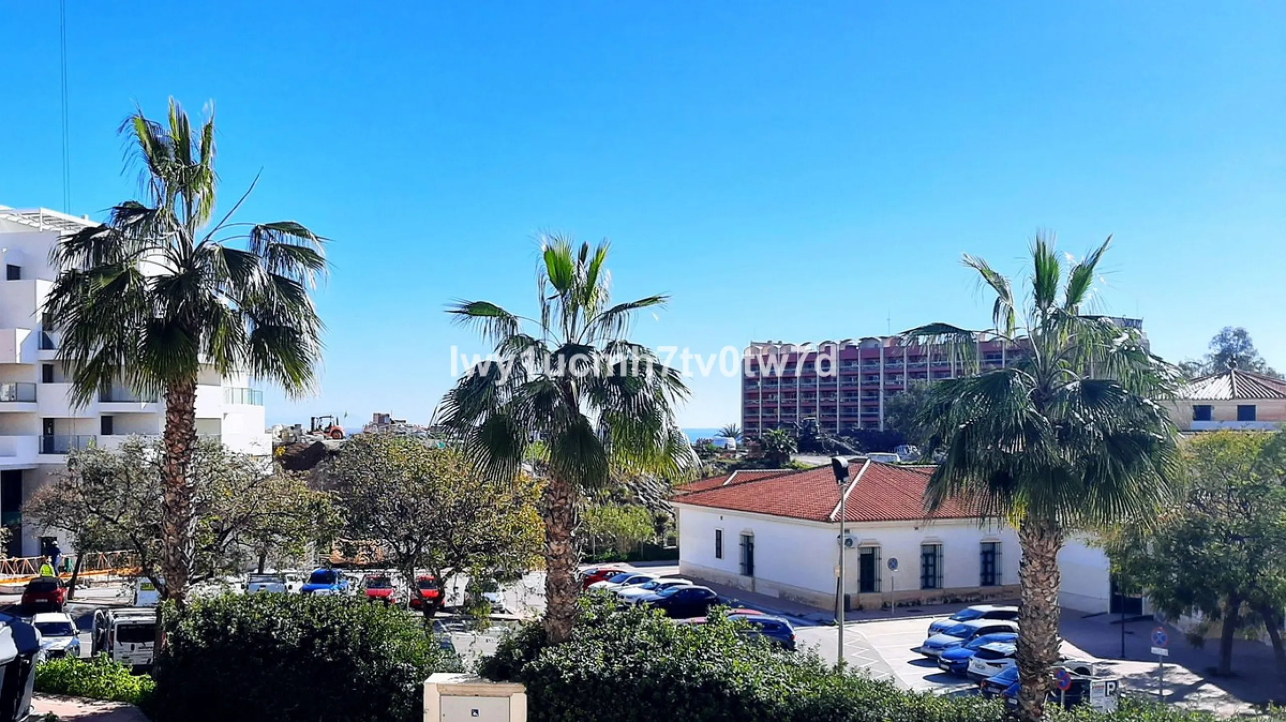 Superb 2-bedroom flat 150 metres from the sea, with sea views and tourist licence in one of the most exclusive areas of Benalmádena Costa, Hacienda Torrequebrada!