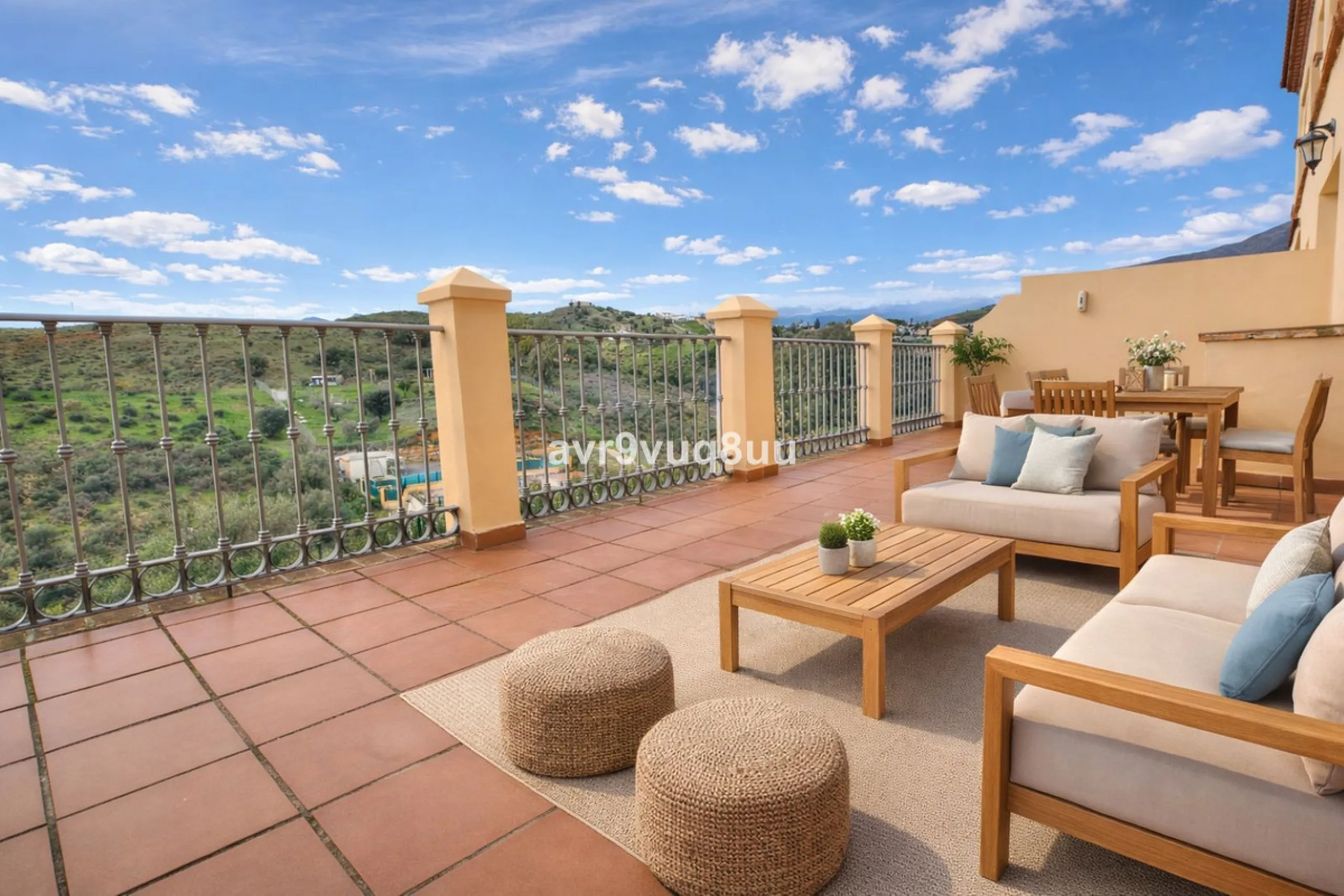 A very comfortable home located in the well established urbanisation of Mijas Golf. This spacious house has bright spacious rooms throughout including, on the top floor, a brand new open plan kitchen, lovely lounge diner with fireplace plus a large bedroo