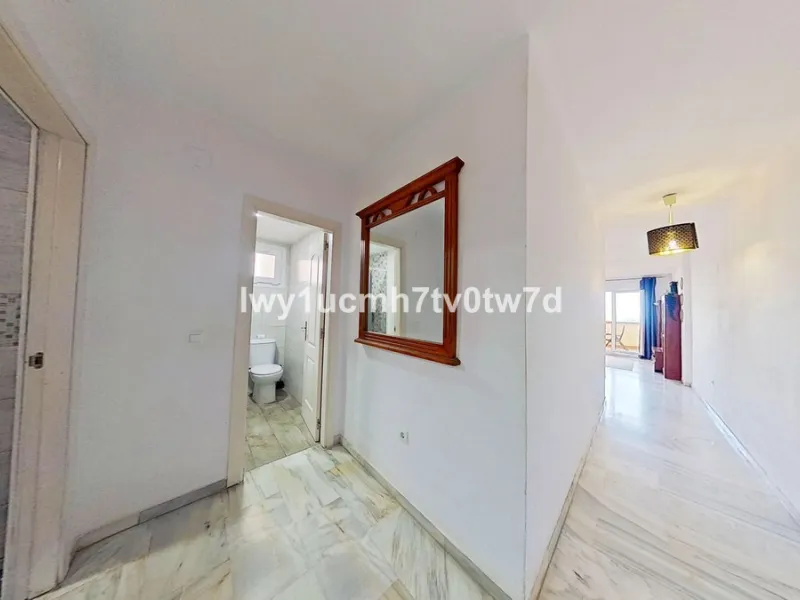 Superb 2-bedroom flat 150 metres from the sea, with sea views and tourist licence in one of the most exclusive areas of Benalmádena Costa, Hacienda Torrequebrada!
