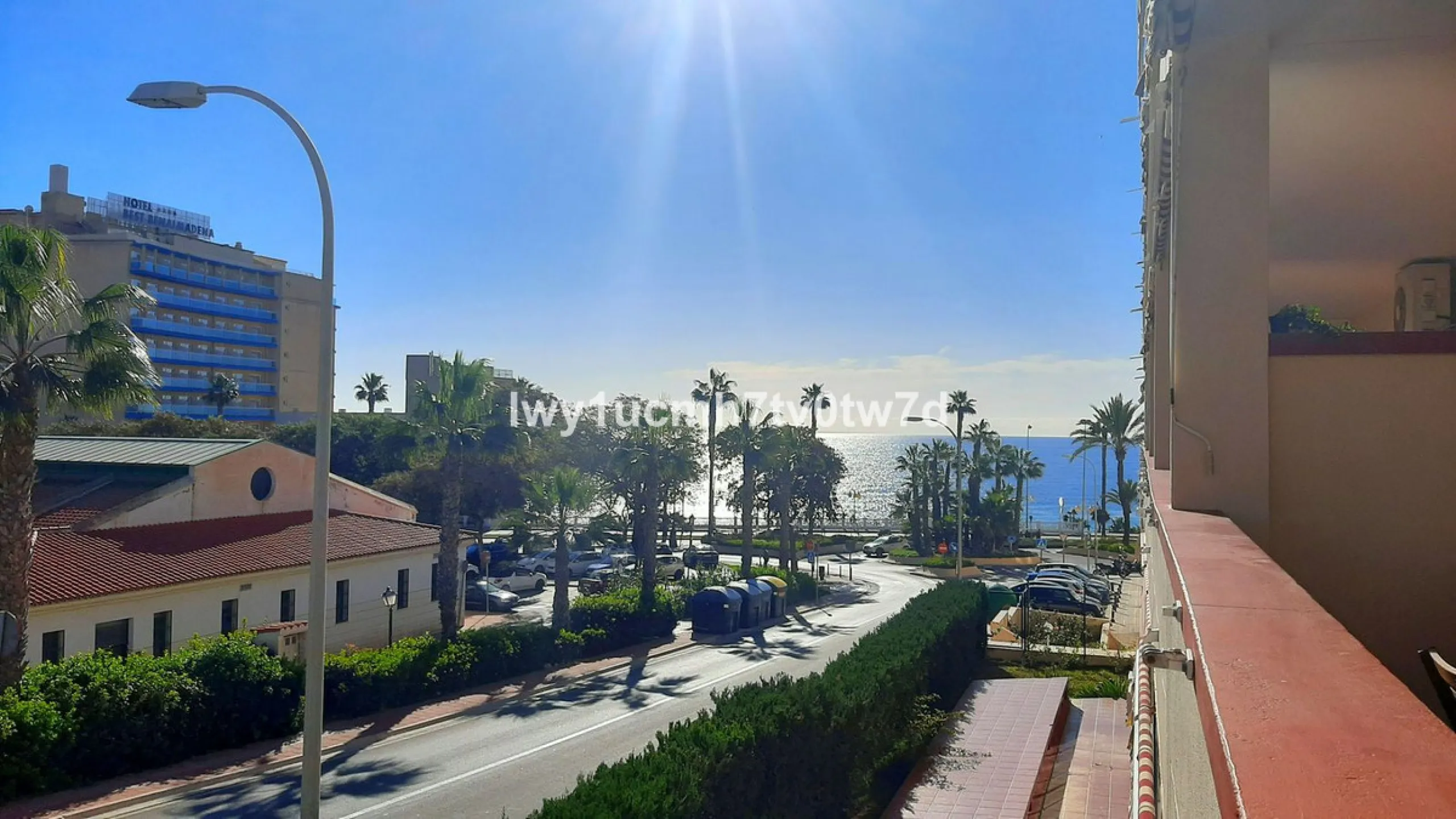 Superb 2-bedroom flat 150 metres from the sea, with sea views and tourist licence in one of the most exclusive areas of Benalmádena Costa, Hacienda Torrequebrada!