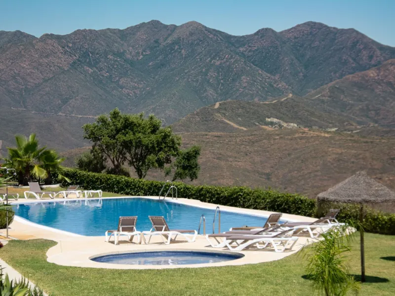 Corner townhouse with panoramic views in La Mairena, Marbella East