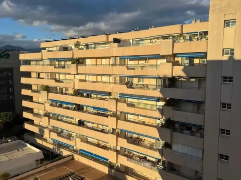 Middle Floor Apartment, Puerto Banús, Costa del Sol.