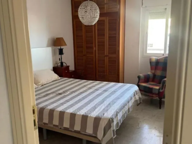 Апартамент средний этаж, Puerto Banús, Costa del Sol
