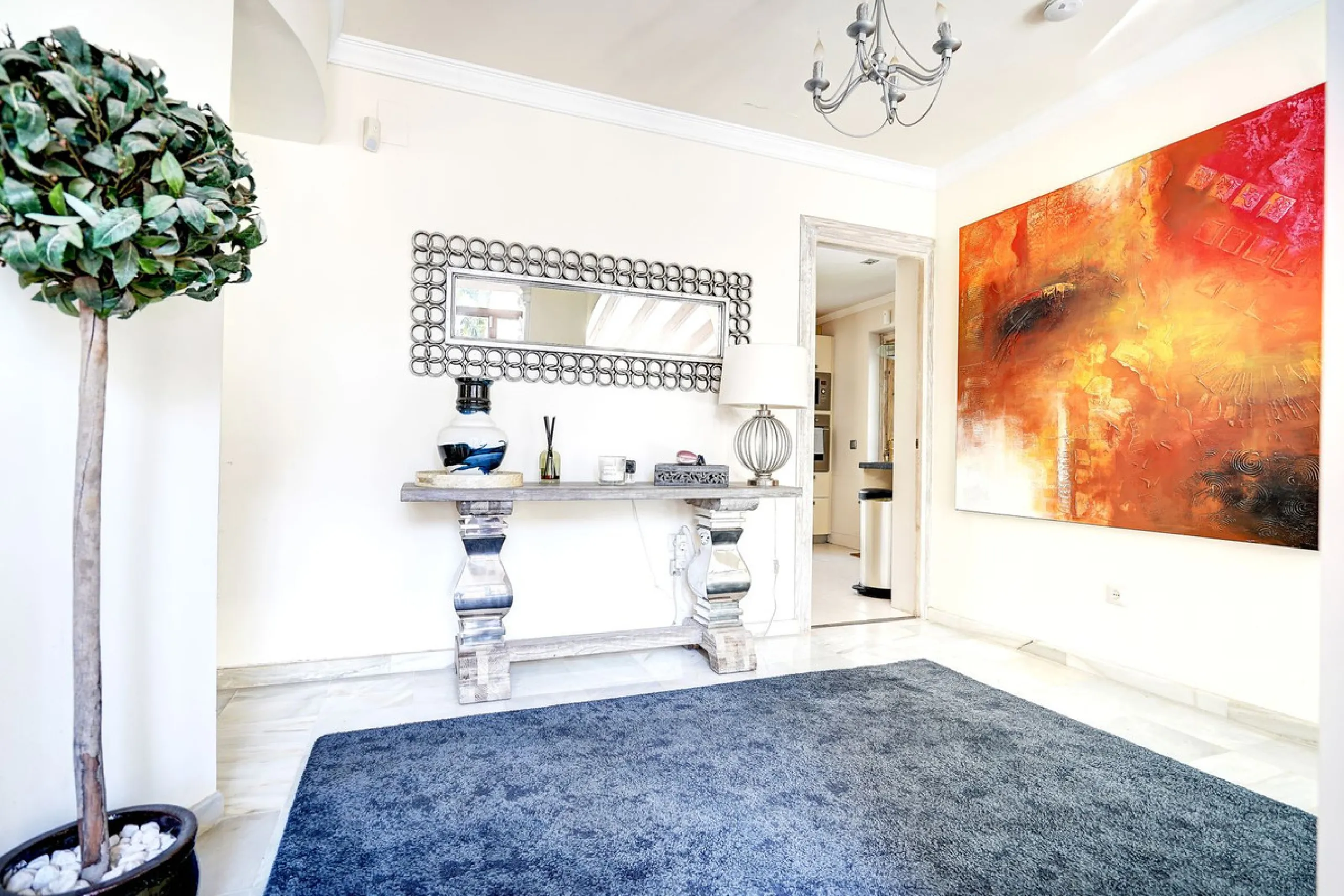 Luxury One Level Villa in Lower Calahonda Walking Distance to Beach