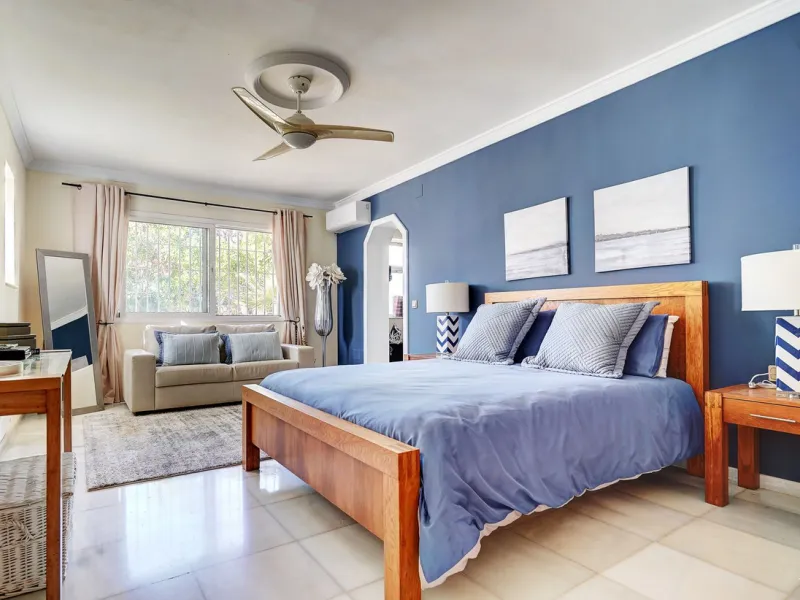 Luxury One Level Villa in Lower Calahonda Walking Distance to Beach
