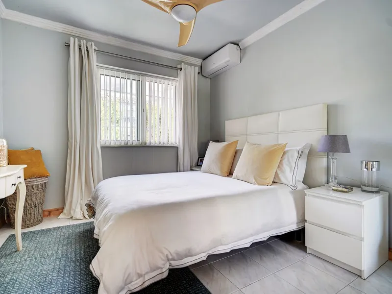 Luxury One Level Villa in Lower Calahonda Walking Distance to Beach