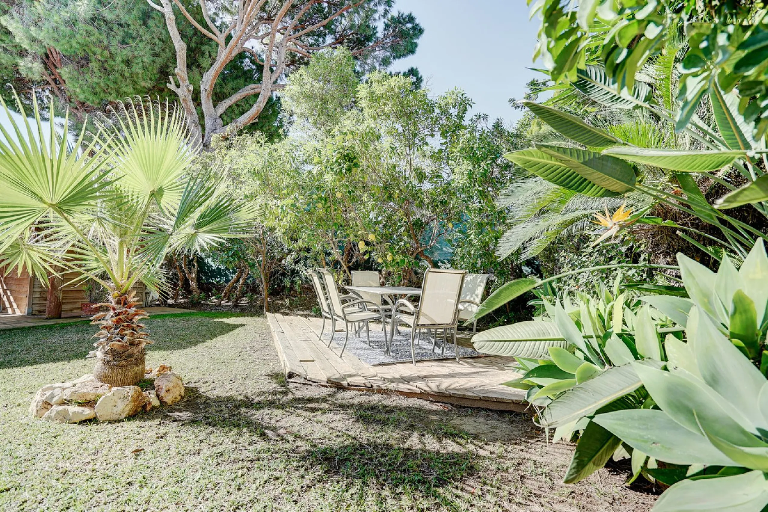 Luxury One Level Villa in Lower Calahonda Walking Distance to Beach