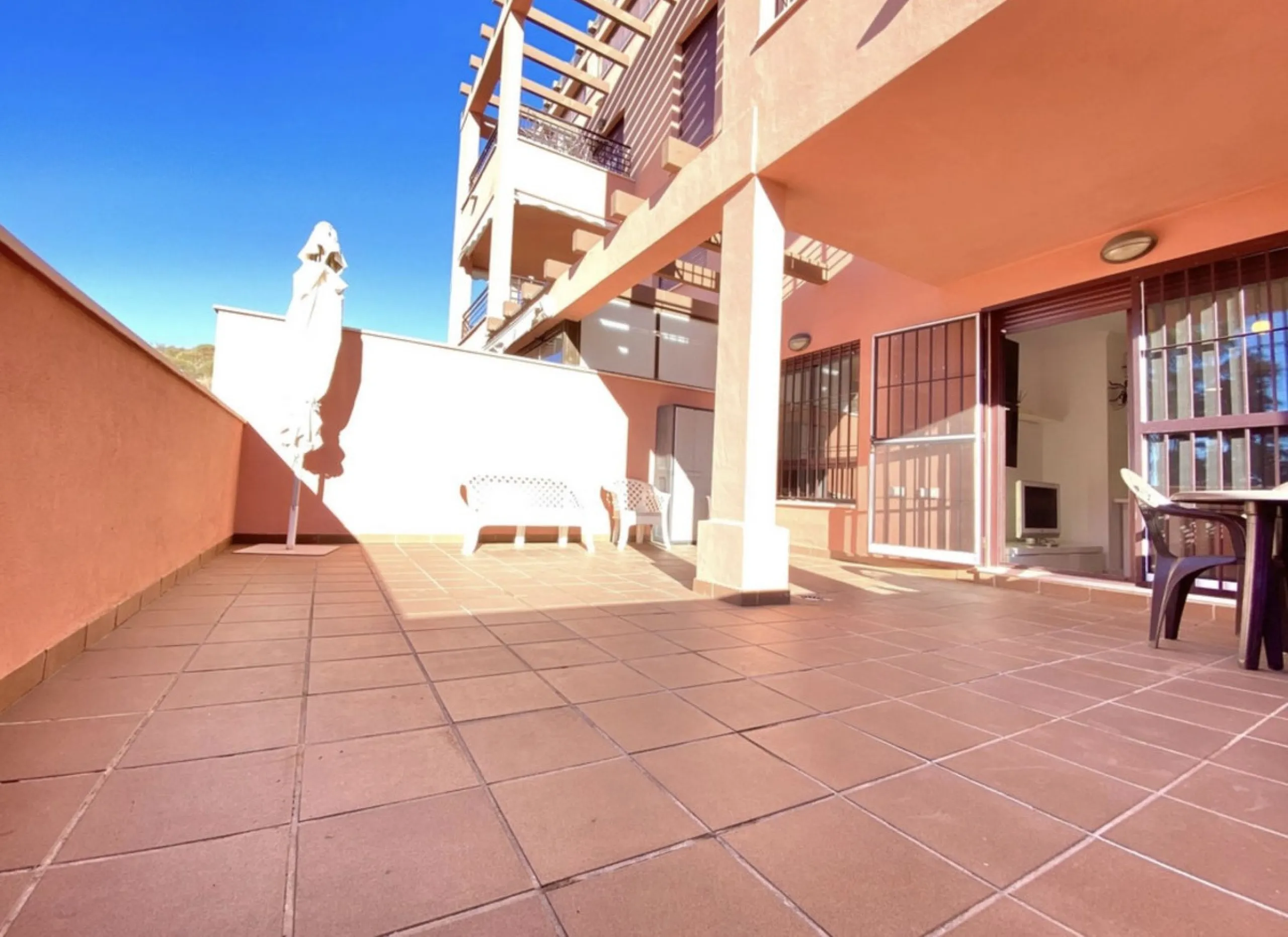 Apartment - Ground Floor Apartment в продаже в Mijas, Málaga. В доме 2 спален и 1 ванных комнат. Площадь дома 72 м²