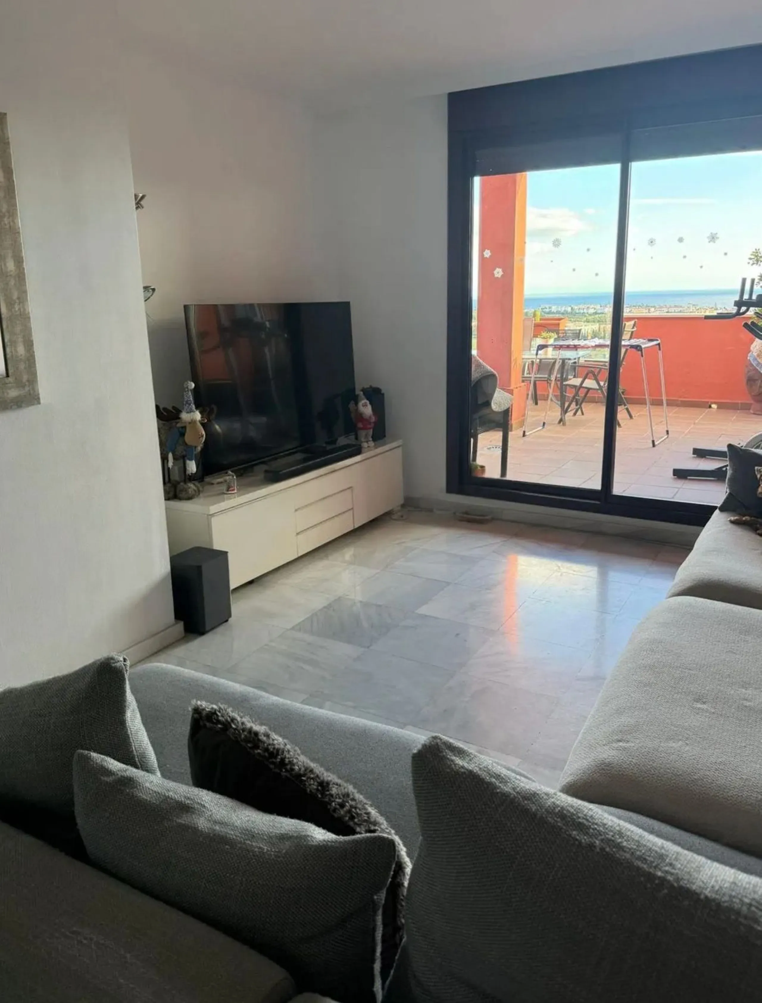 Apartment - Ground Floor Apartment в продаже в Mijas, Málaga. В доме 2 спален и 1 ванных комнат. Площадь дома 72 м²