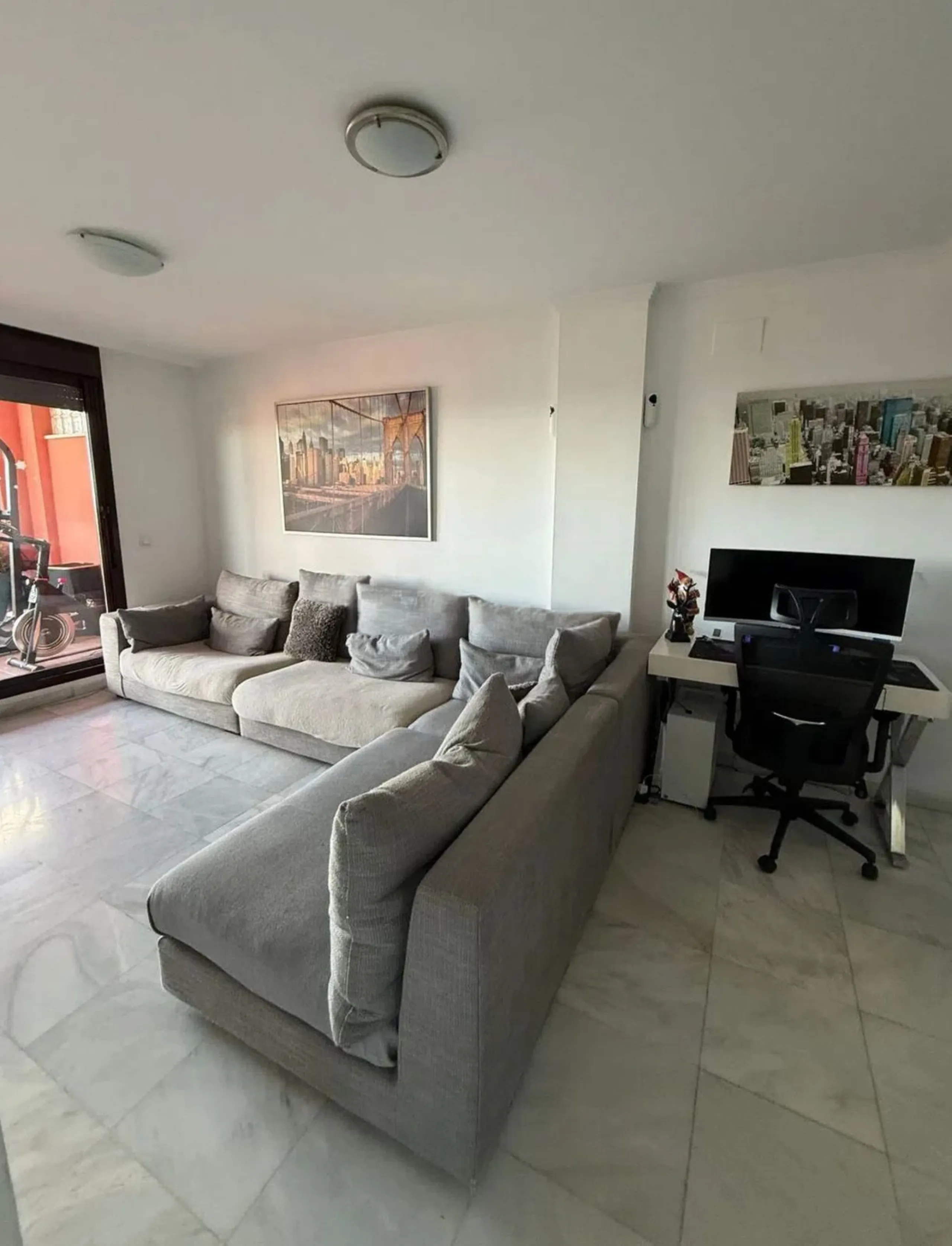 Apartment - Ground Floor Apartment в продаже в Mijas, Málaga. В доме 2 спален и 1 ванных комнат. Площадь дома 72 м²
