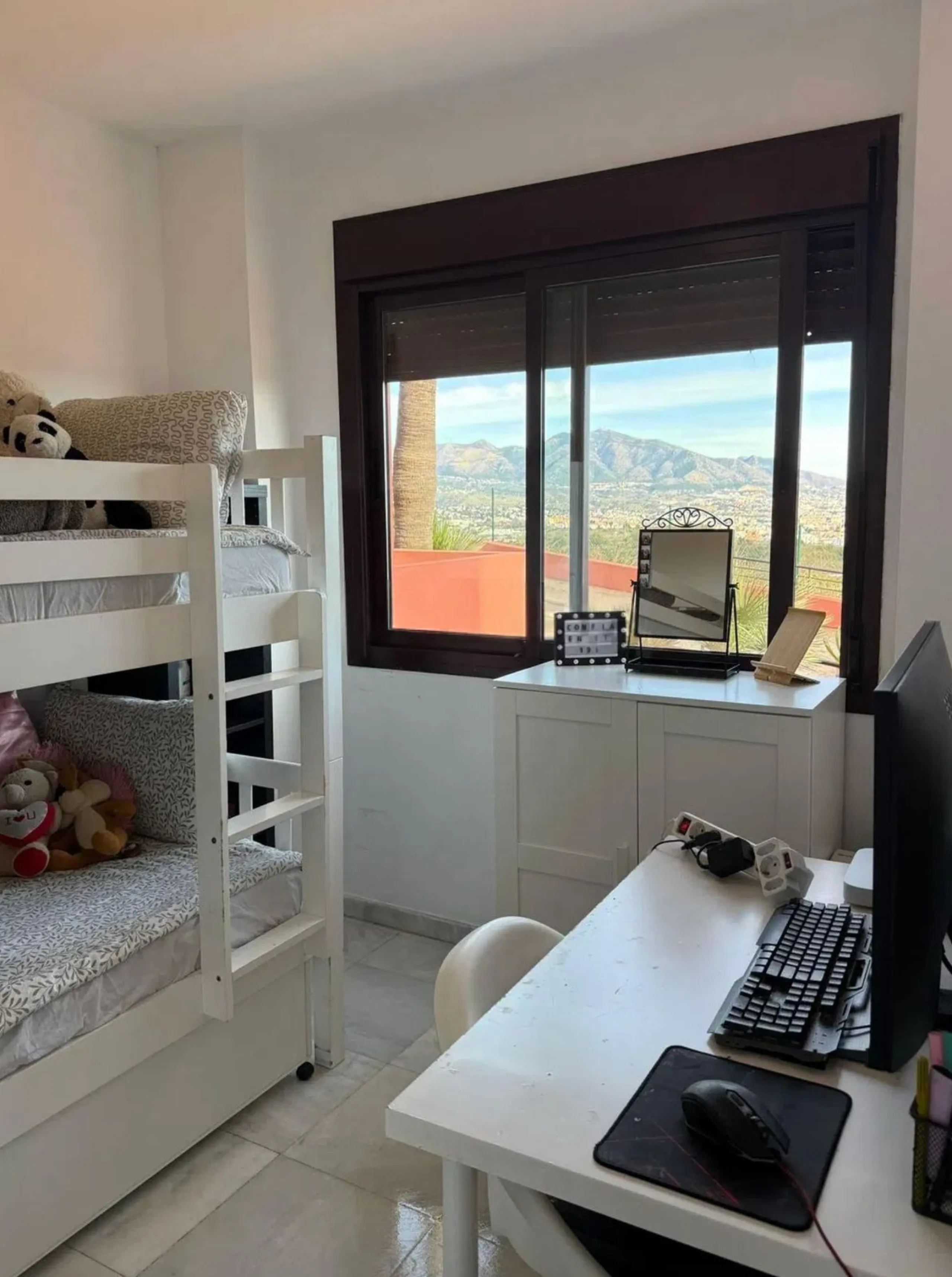Apartment - Ground Floor Apartment в продаже в Mijas, Málaga. В доме 2 спален и 1 ванных комнат. Площадь дома 72 м²