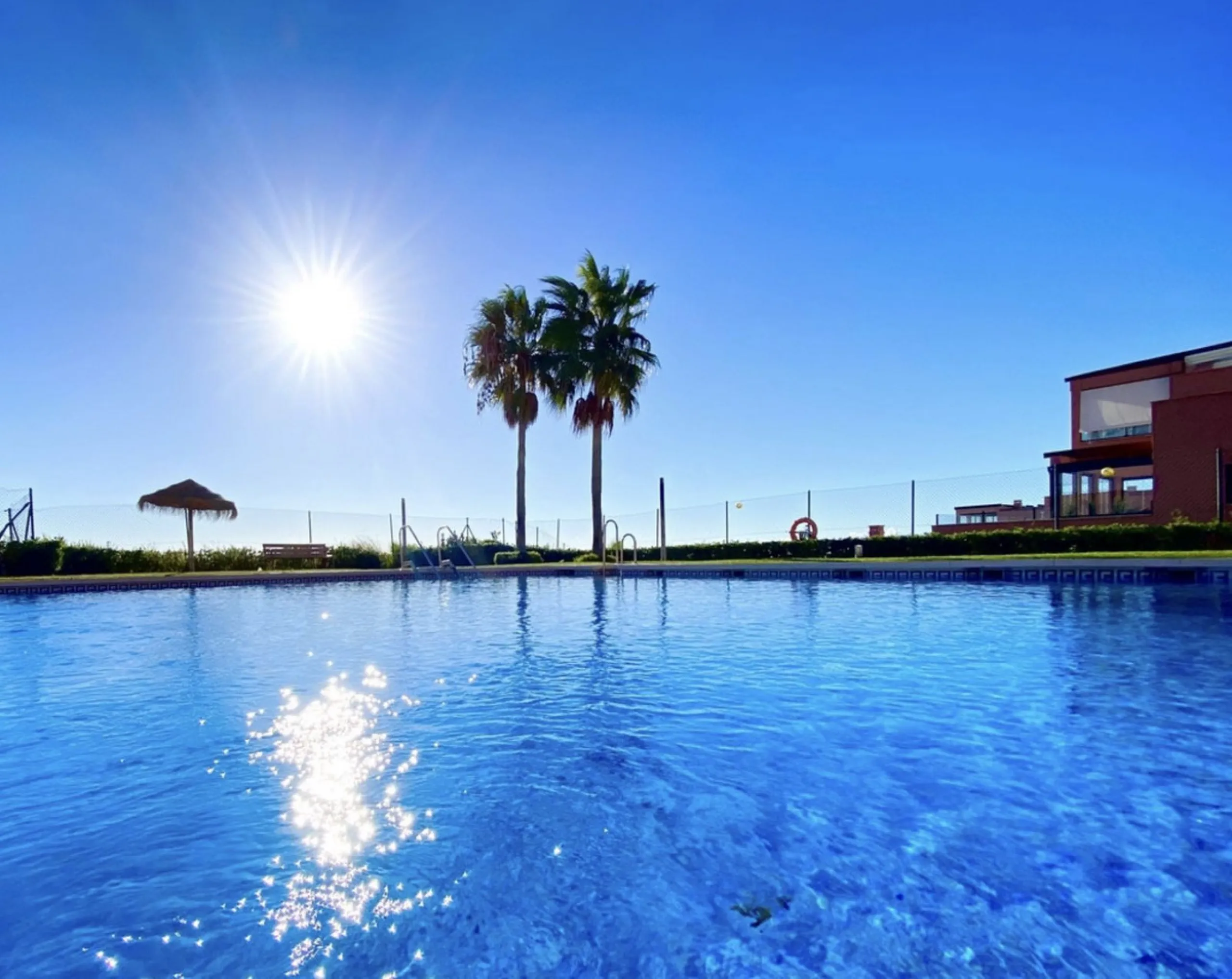 Apartment - Ground Floor Apartment в продаже в Mijas, Málaga. В доме 2 спален и 1 ванных комнат. Площадь дома 72 м²