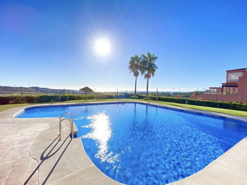 Apartment - Ground Floor Apartment в продаже в Mijas, Málaga. В доме 2 спален и 1 ванных комнат. Площадь дома 72 м²