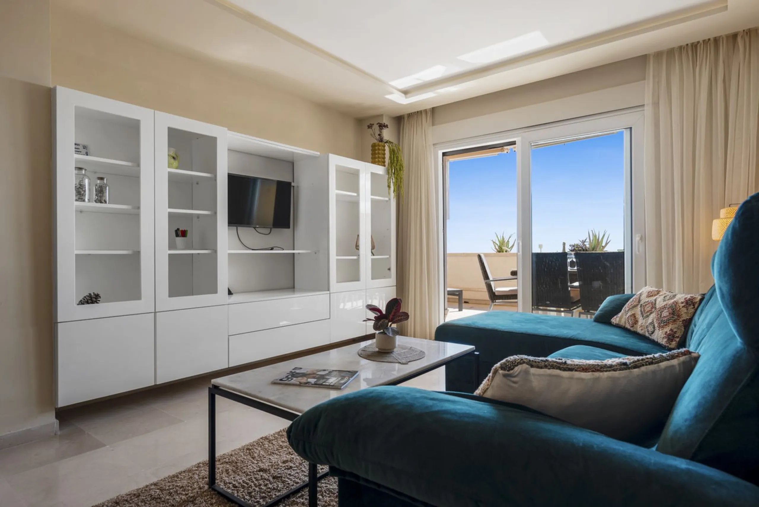 Apartment with Stunning Sea Views on the Costa del Sol – Comfort, Tranquility, and Prime Location on "The New Golden Mile"