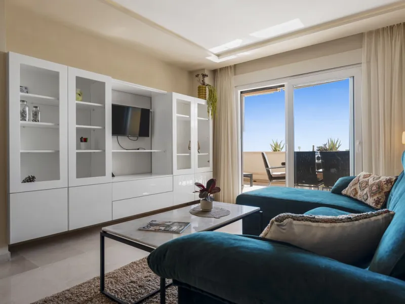 Apartment with Stunning Sea Views on the Costa del Sol – Comfort, Tranquility, and Prime Location on "The New Golden Mile"