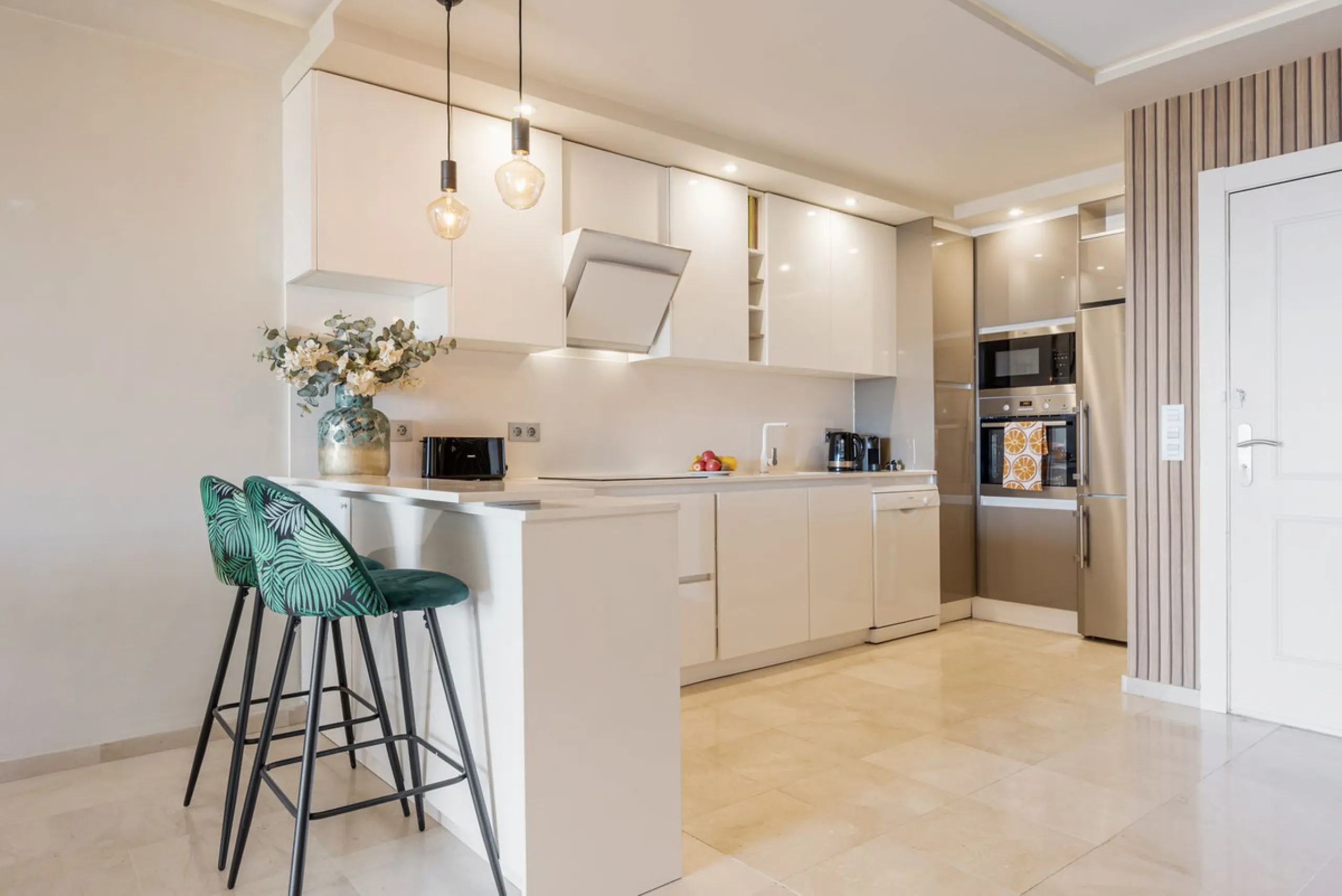 Apartment with Stunning Sea Views on the Costa del Sol – Comfort, Tranquility, and Prime Location on "The New Golden Mile"