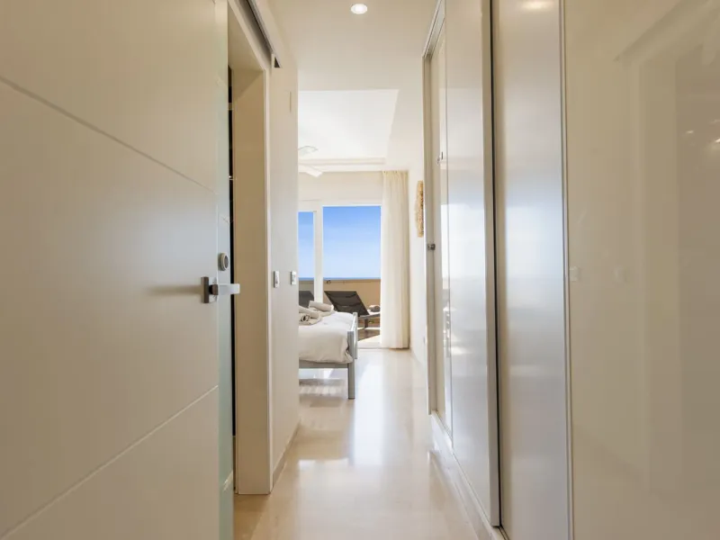 Apartment with Stunning Sea Views on the Costa del Sol – Comfort, Tranquility, and Prime Location on "The New Golden Mile"