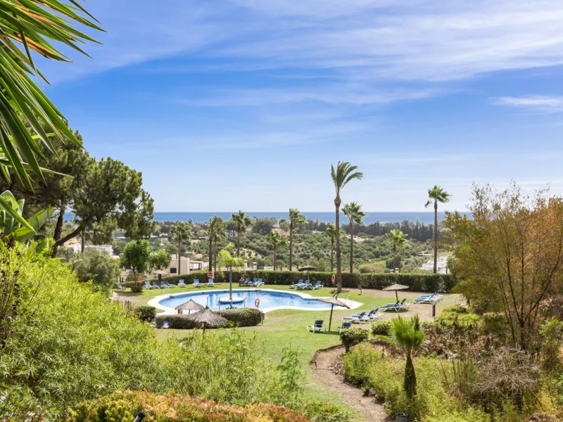 Apartment with Stunning Sea Views on the Costa del Sol – Comfort, Tranquility, and Prime Location on "The New Golden Mile"